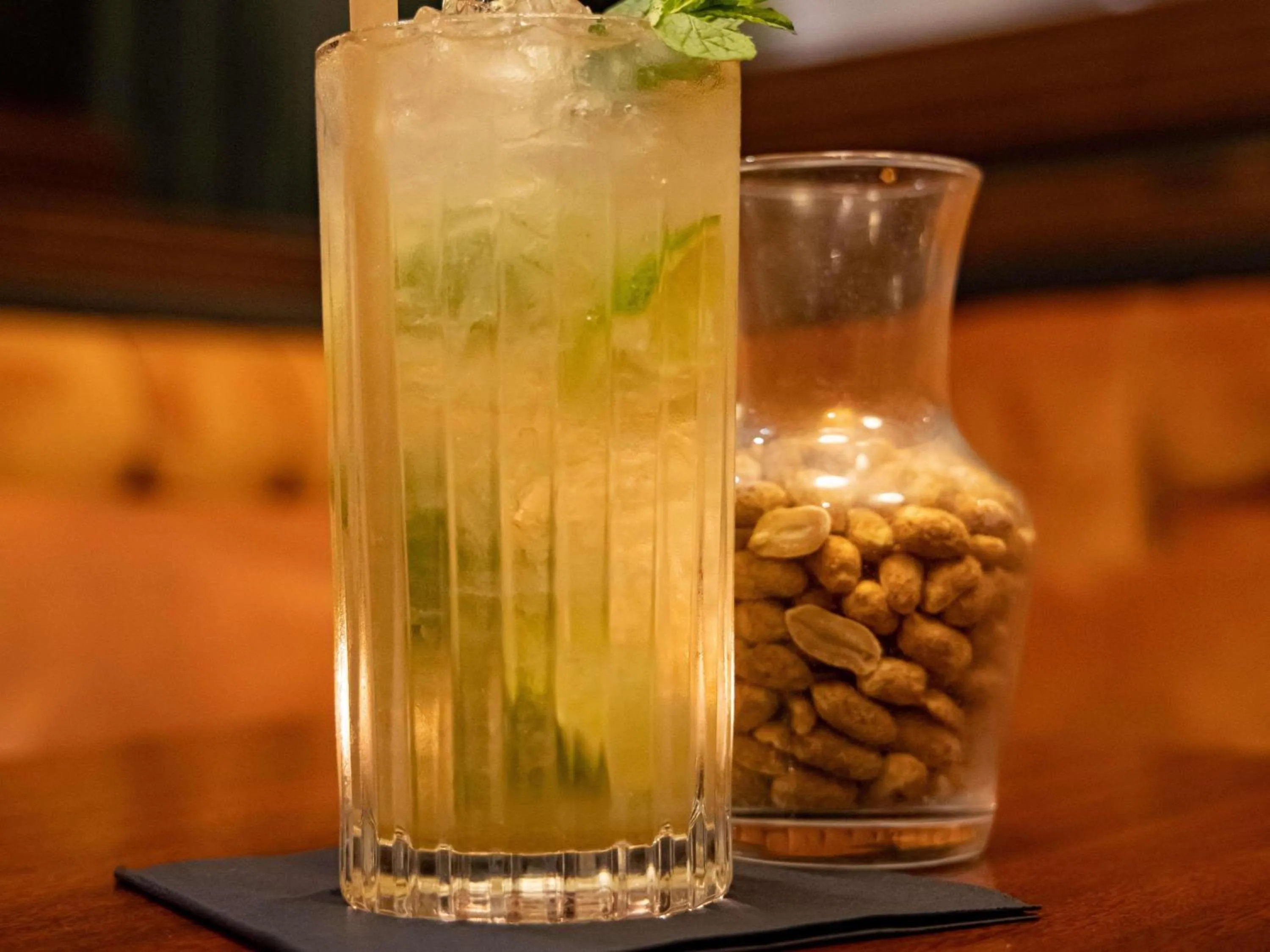 Lounge or bar in Mercure Hotel Frankfurt Airport Langen