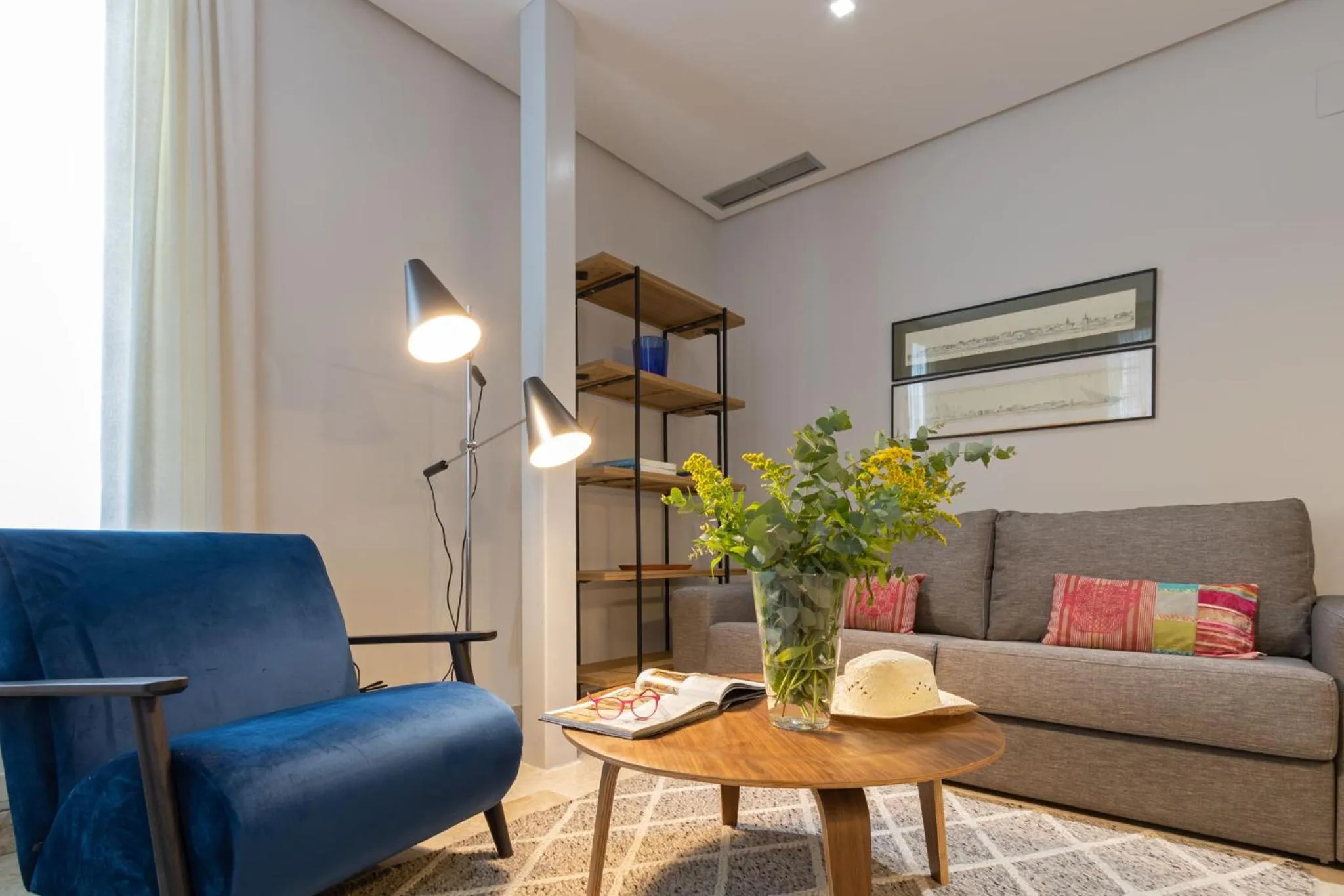 Living room in Alkazar Gardens Old Town 6 pax