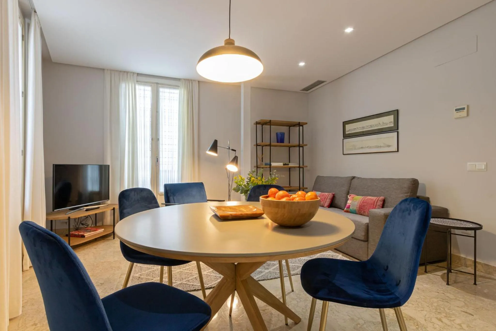 Living room in Alkazar Gardens Old Town 6 pax