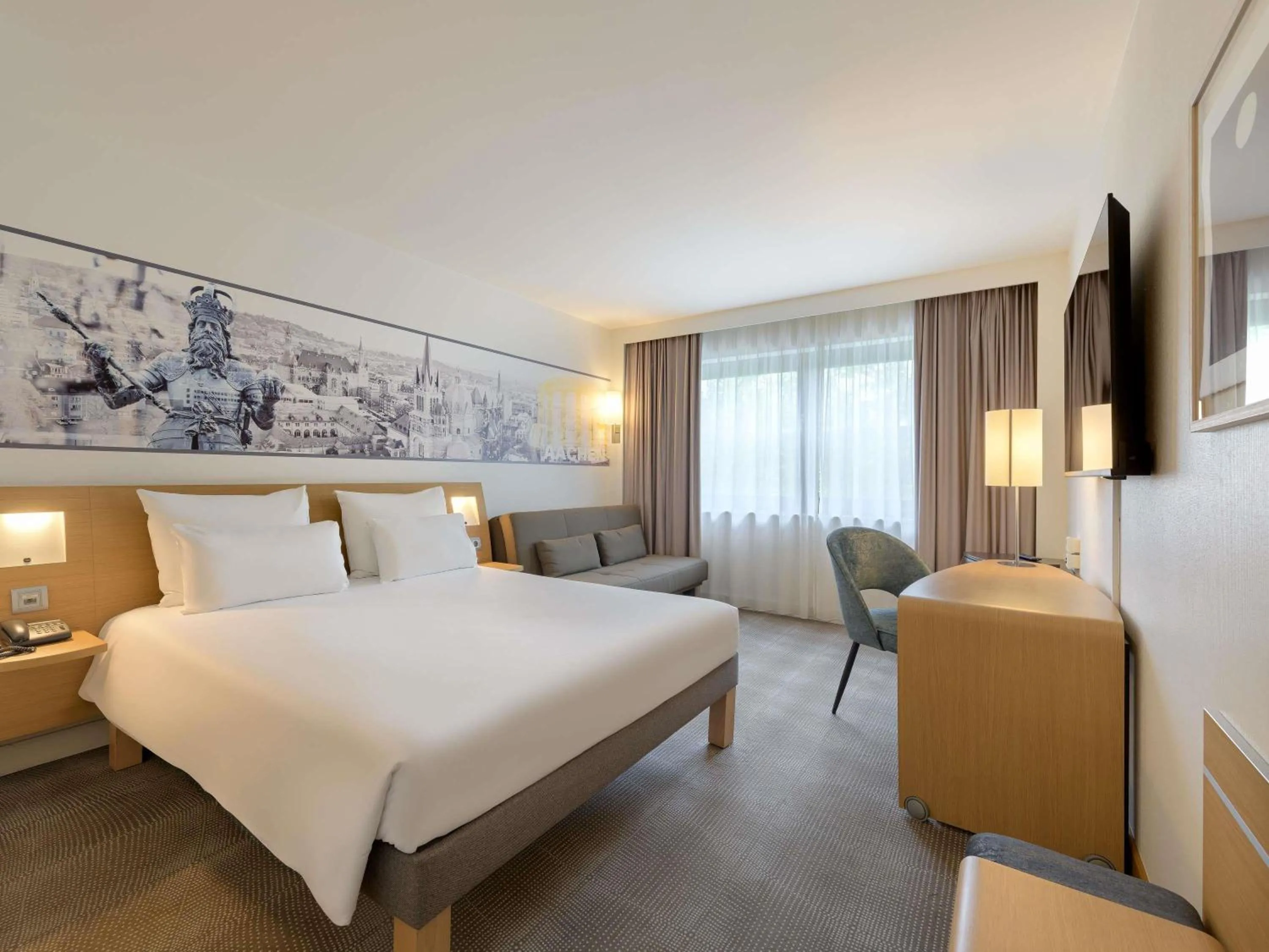 Bedroom, Bed in Novotel Aachen City
