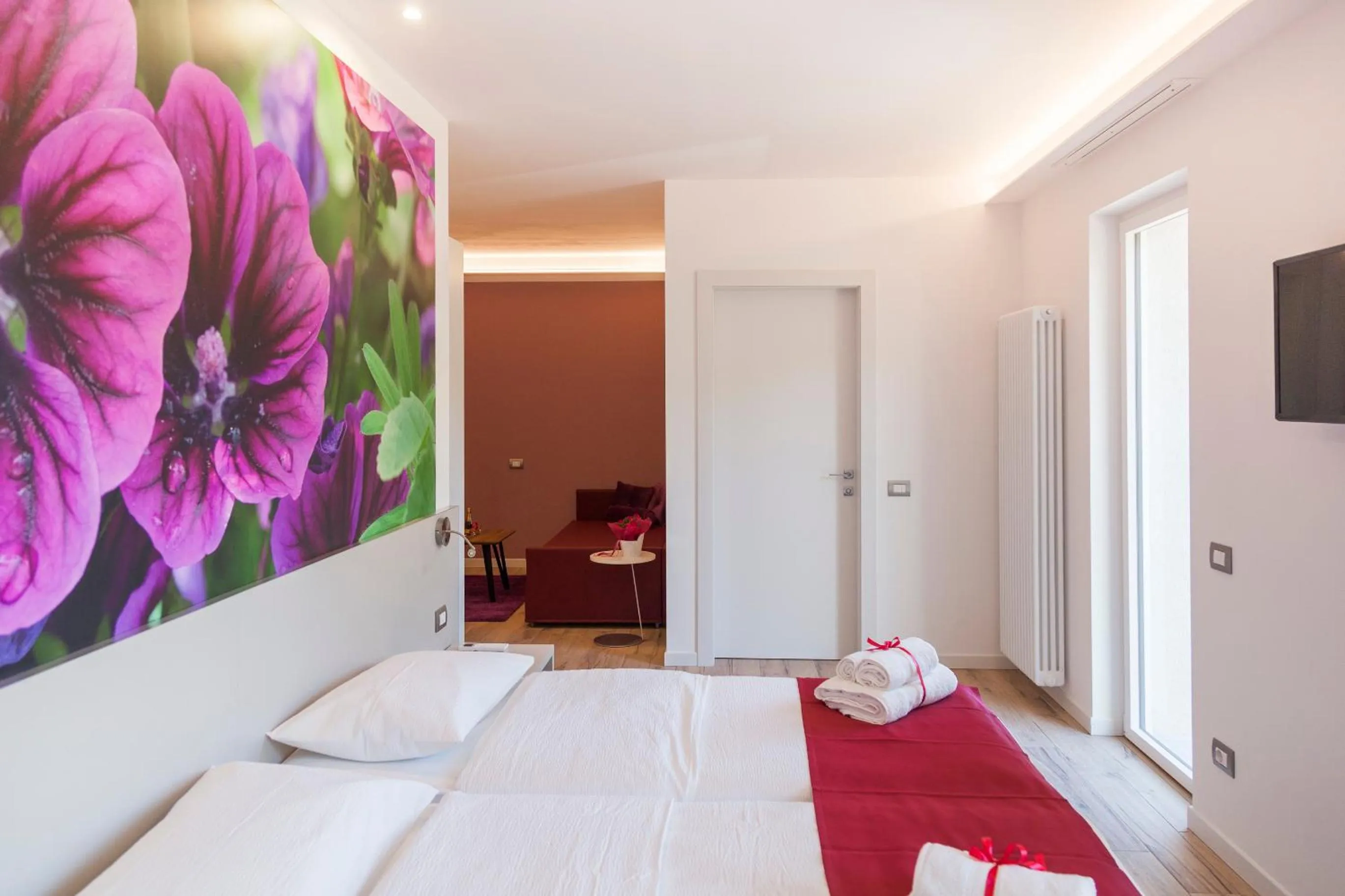 Bedroom in Miravallesuites