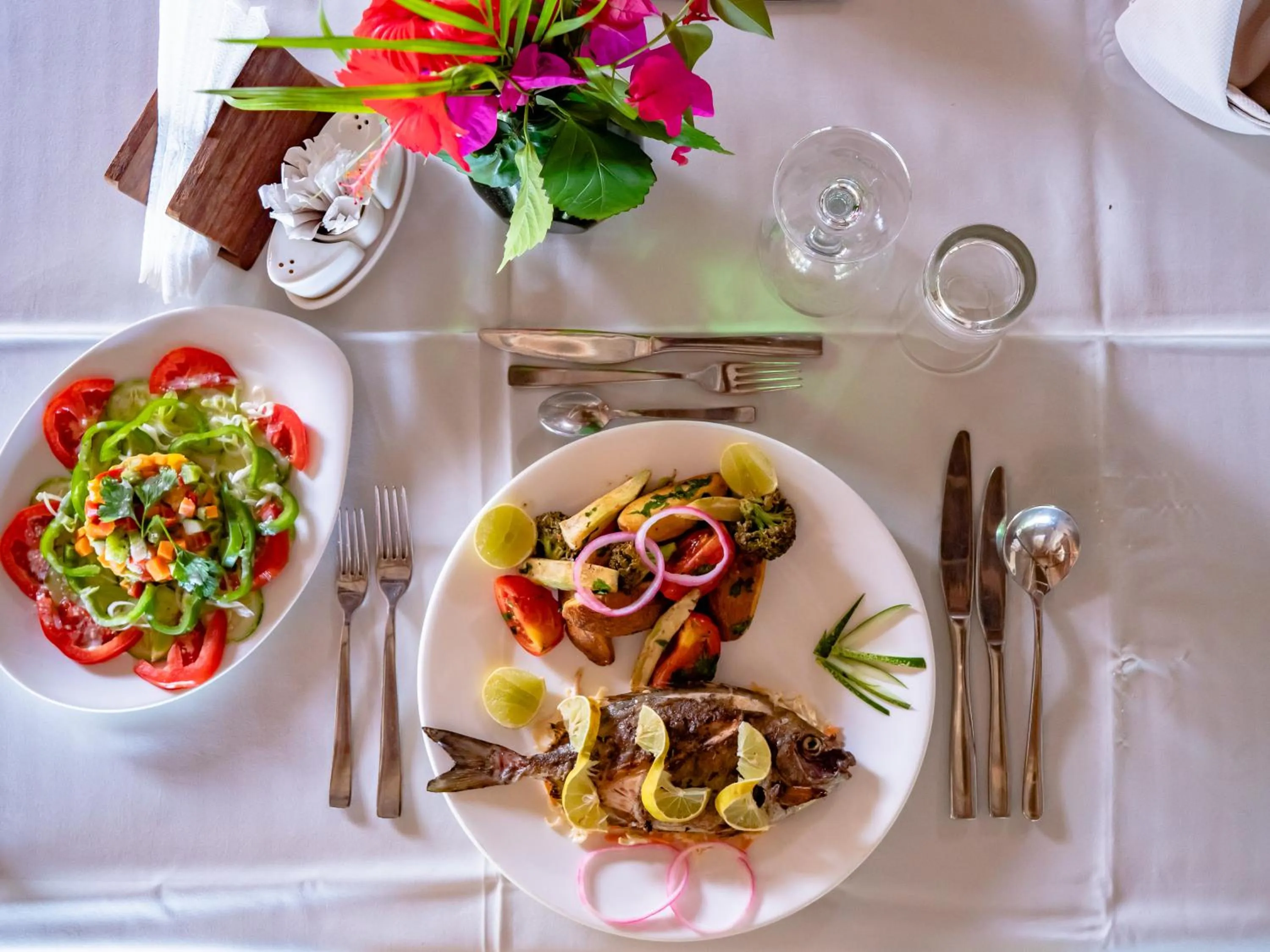 Restaurant/places to eat in Sunshine Bay Hotel Zanzibar