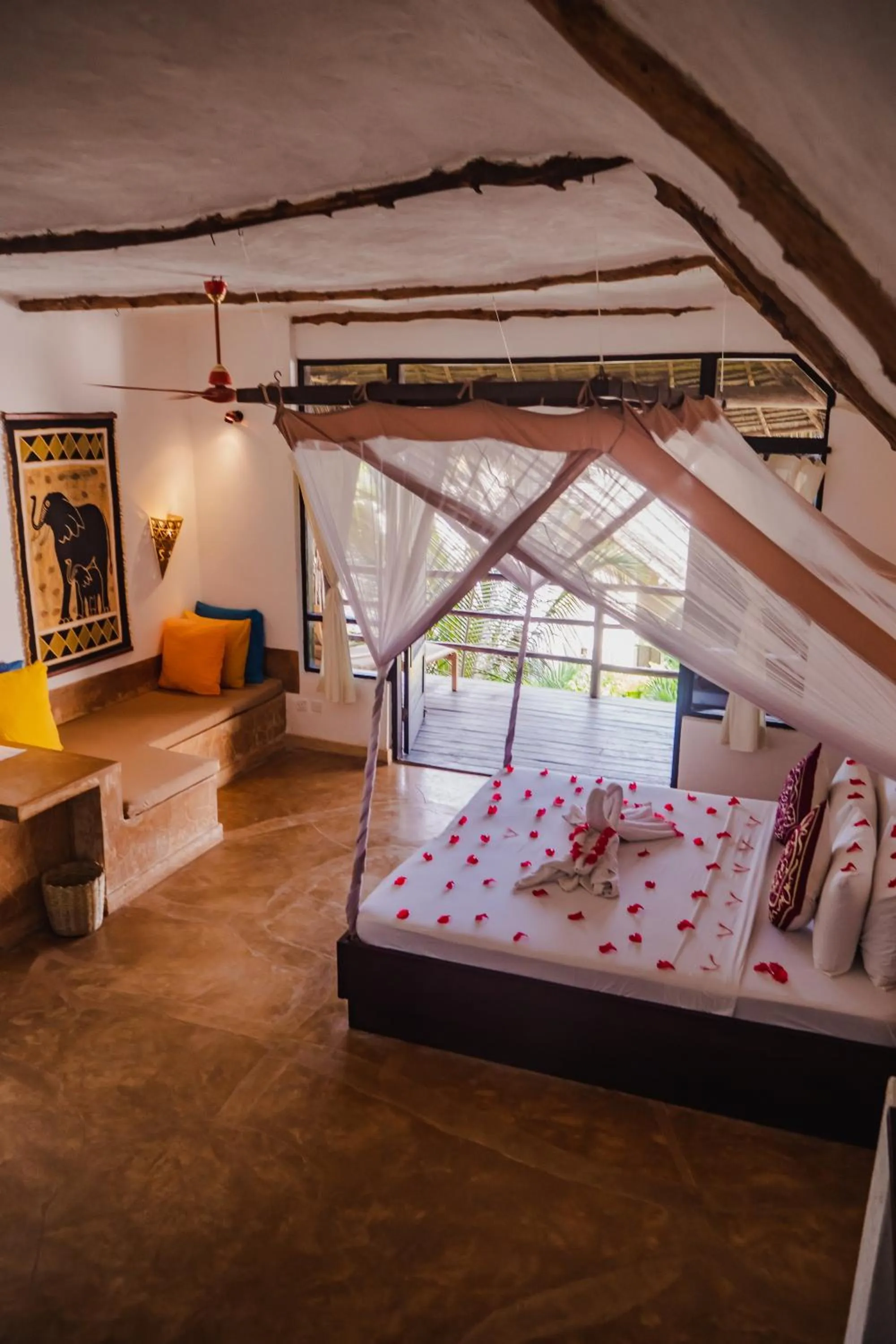 Bed in Sunshine Bay Hotel Zanzibar