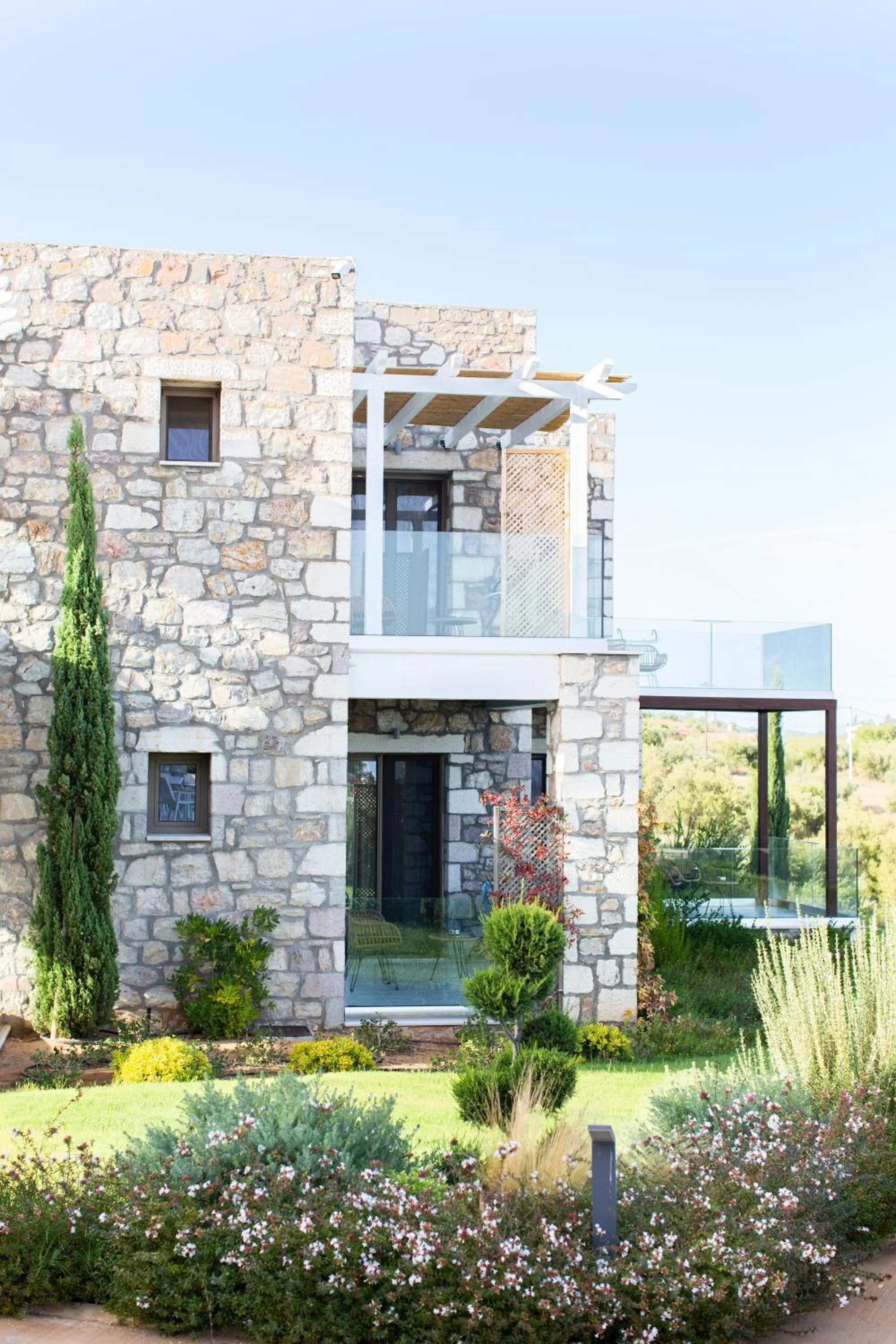 WHITE DONKEY BOUTIQUE Hotel