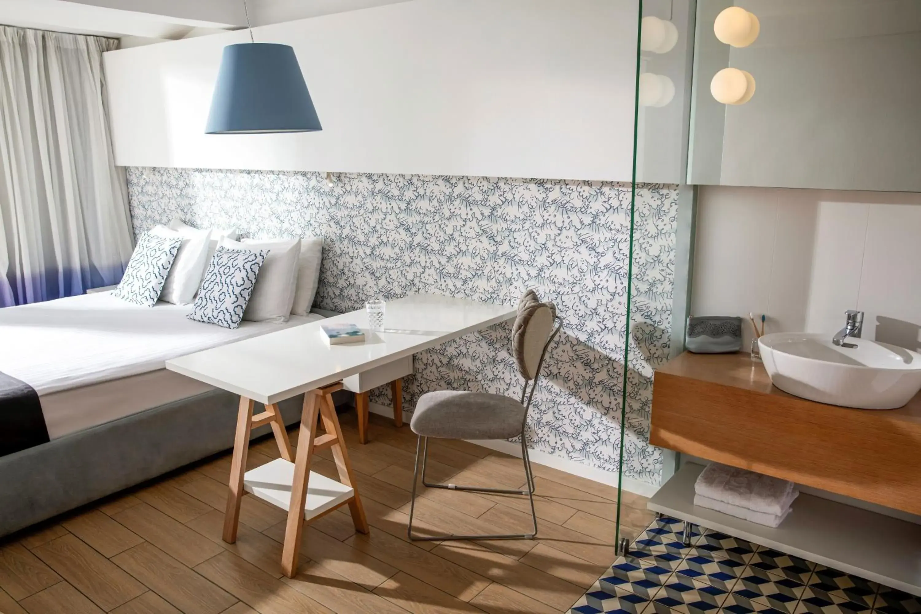 TV and multimedia, Bed in TUI BLUE Makarska - Adults Only TV and multimedia, Bed in TUI BLUE Makarska - Adults Only