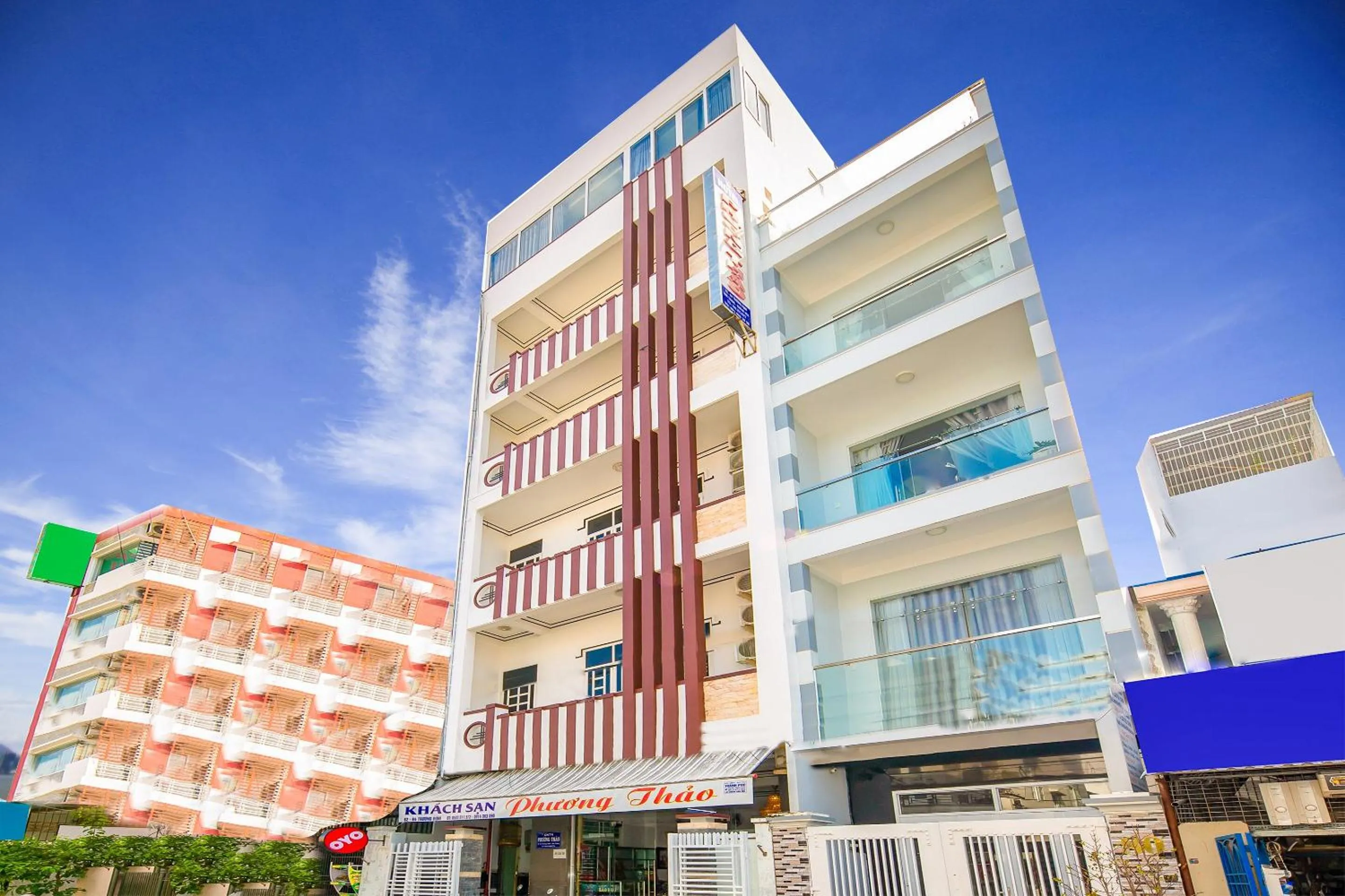 Facade/entrance in OYO 898 Phuong Thao Hotel