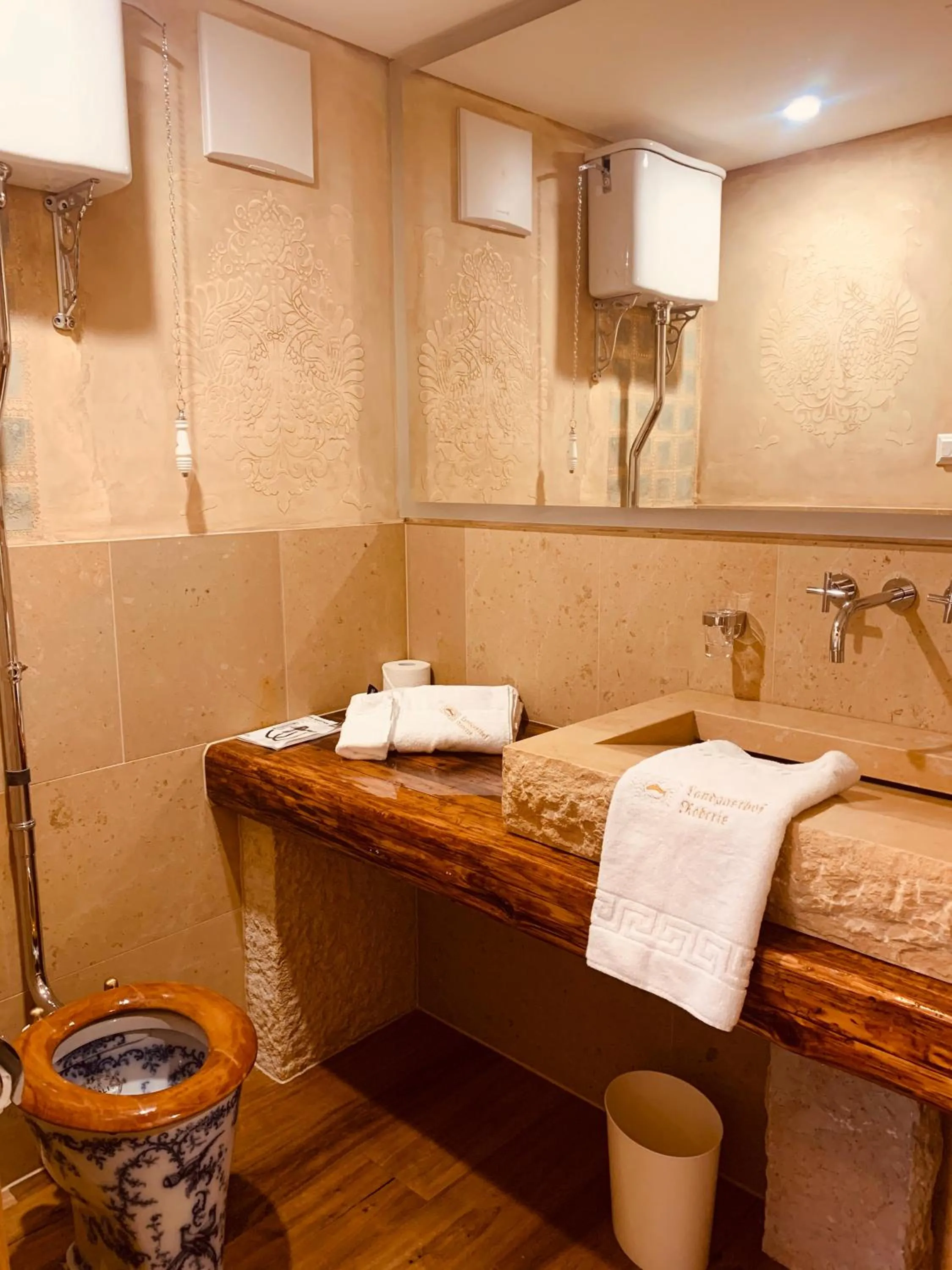 Bathroom in Landgasthof Roderis