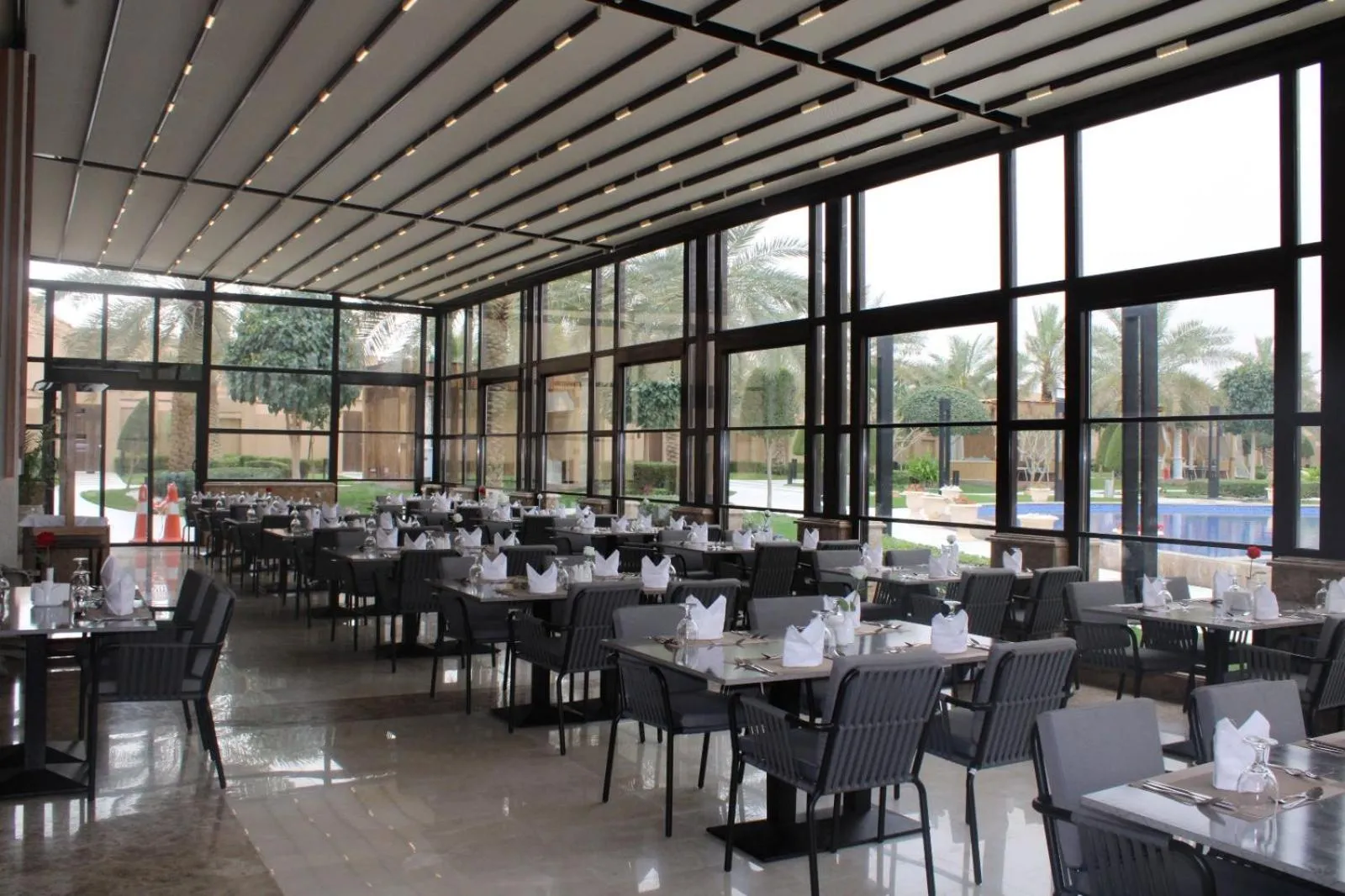 Restaurant/places to eat in Dorat Najd Resort