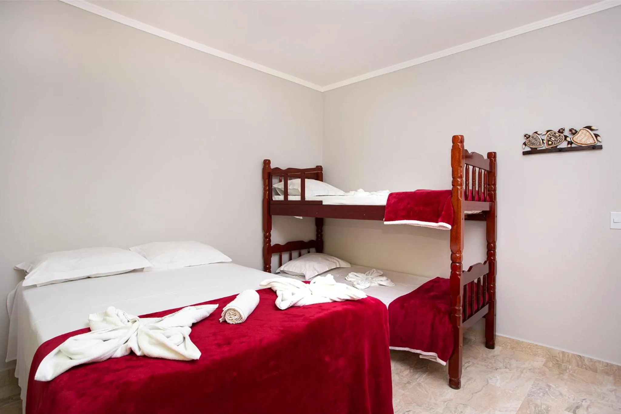 bunk bed, Bed in Pousada Guarubela Veloso