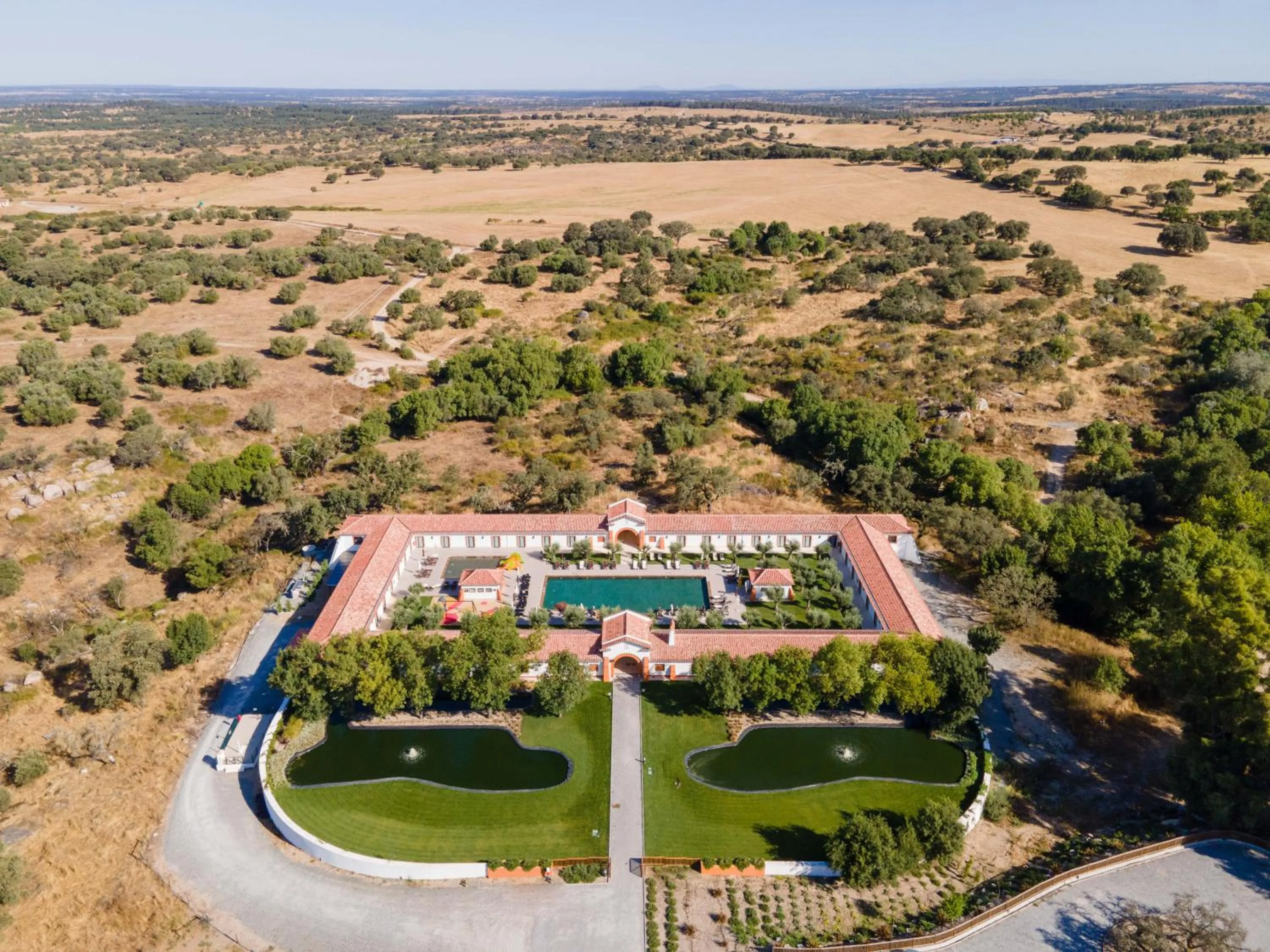 Property building in Vila Gale Collection Alter Real - Resort Equestre, Conference & Spa