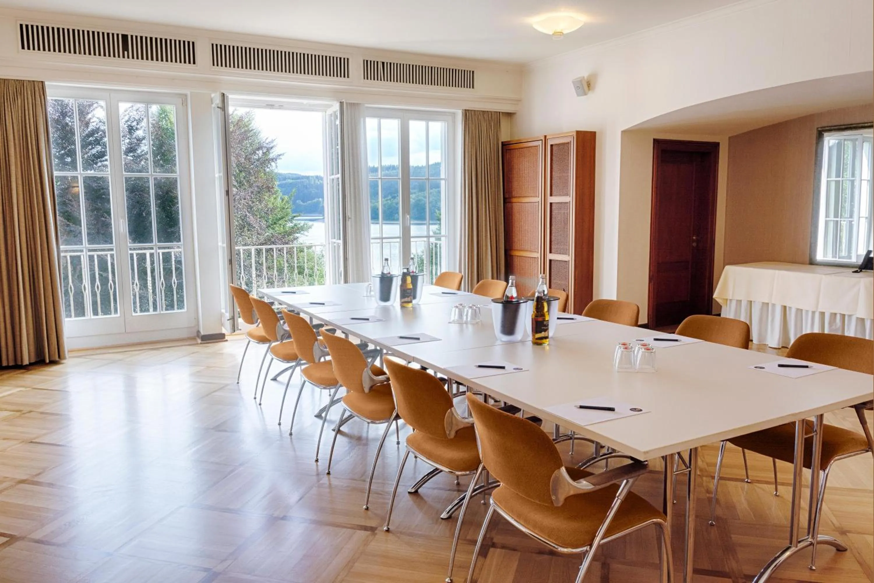 Meeting/conference room in Welcome Hotel Meschede Hennesee
