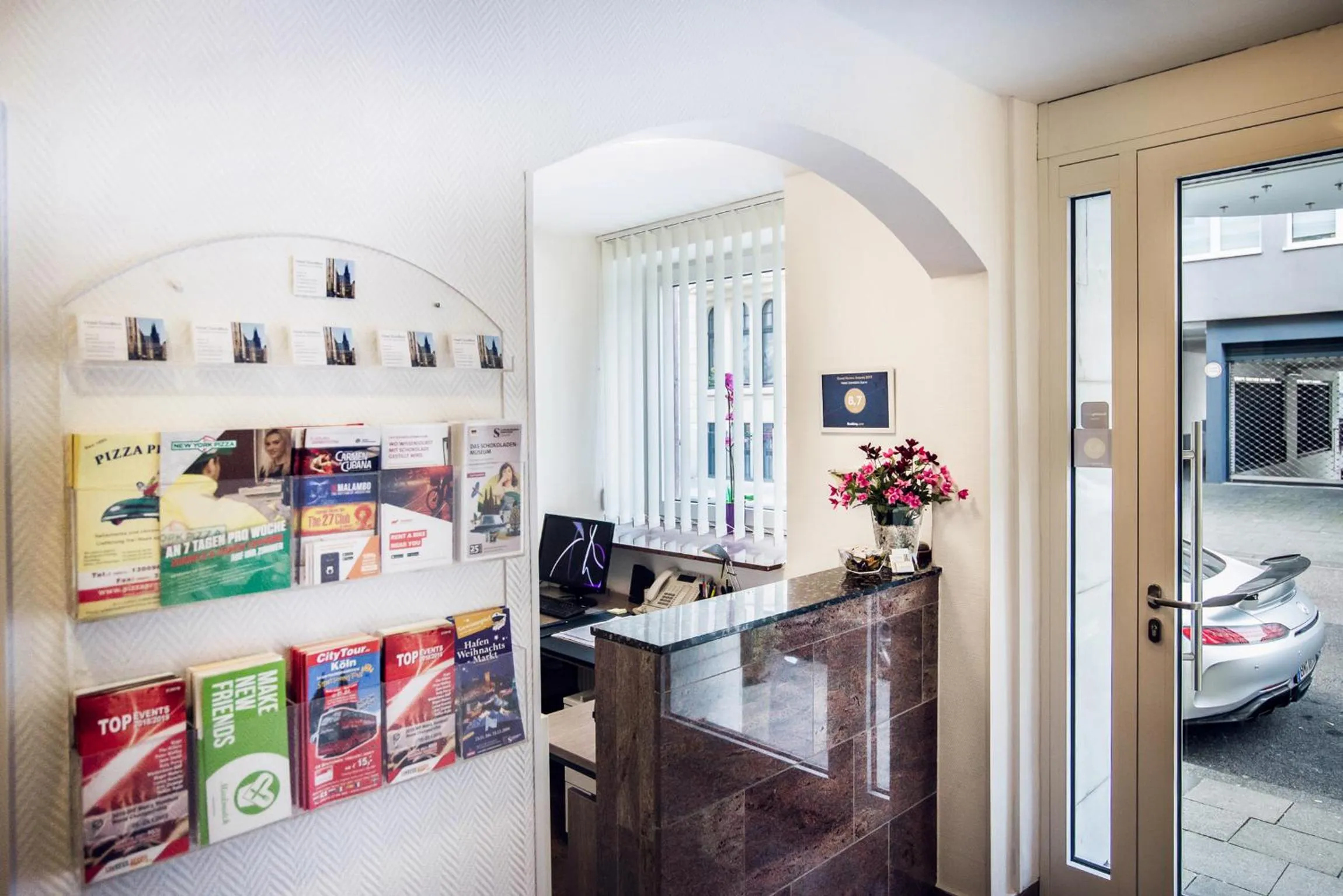 Lobby or reception in Hotel Domblick Garni