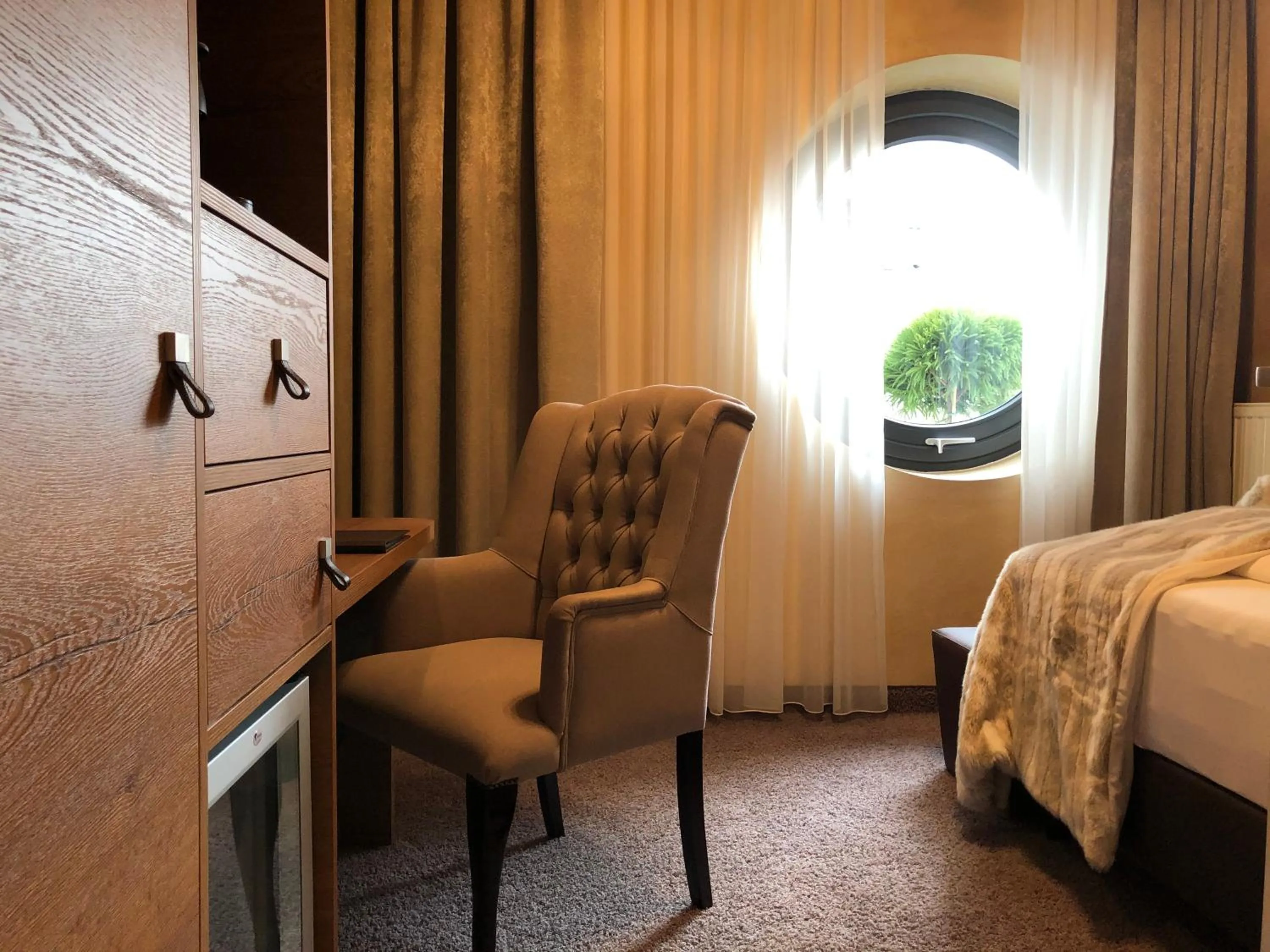 Photo of the whole room, Bed in BLOCK Hotel & Living