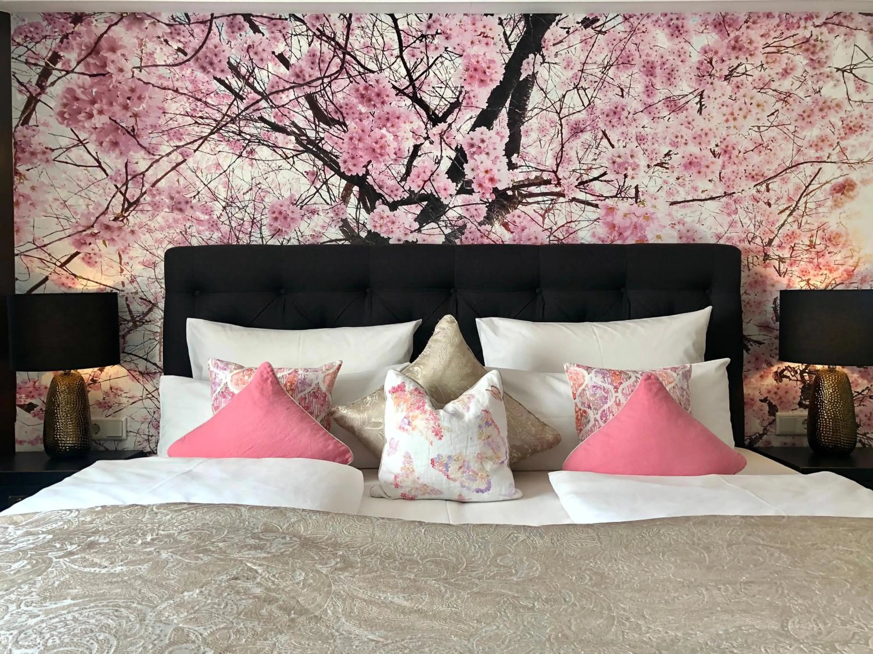 Photo of the whole room, Bed in BLOCK Hotel & Living