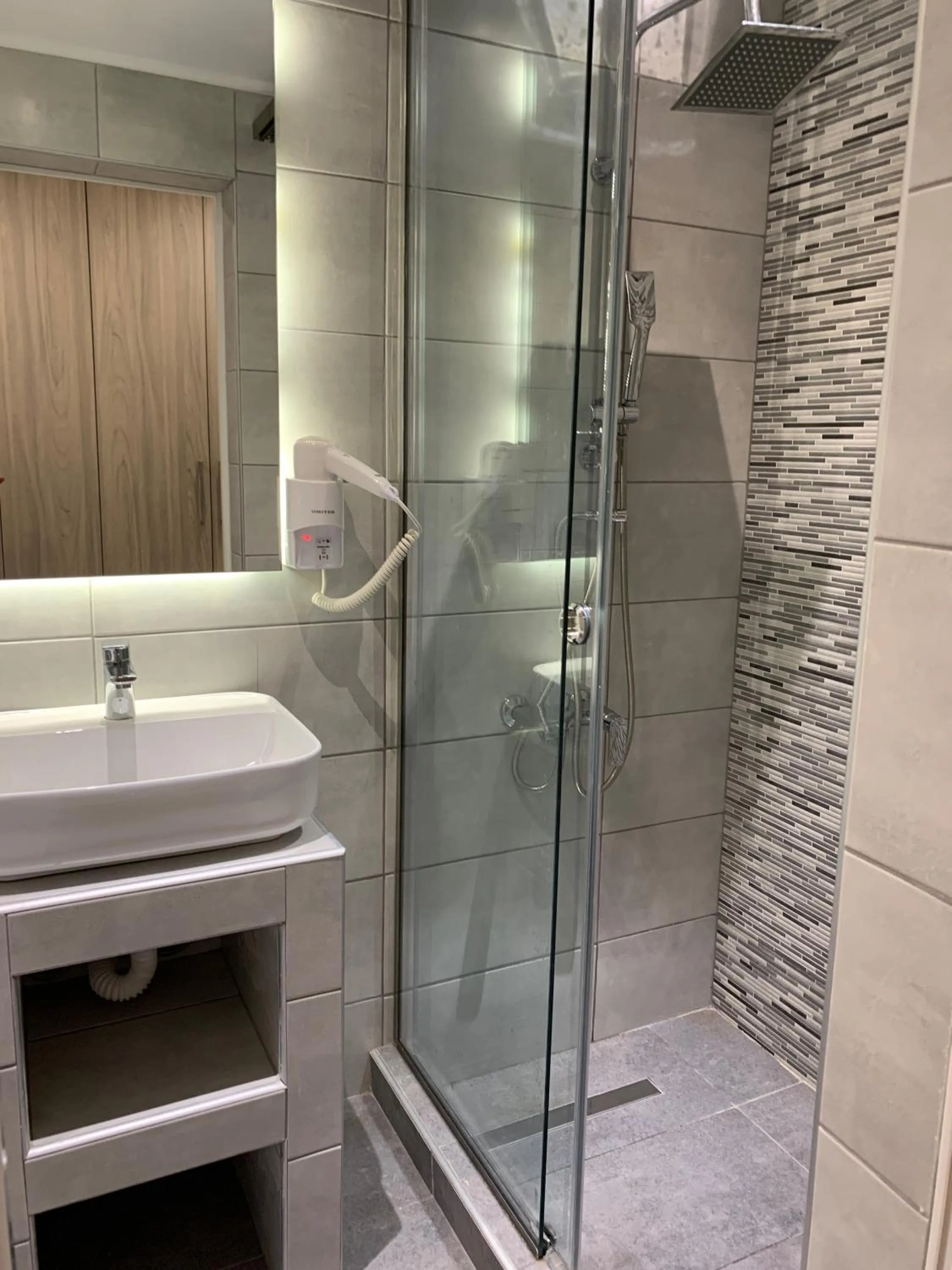 Bathroom in Pals Studios Pefkos