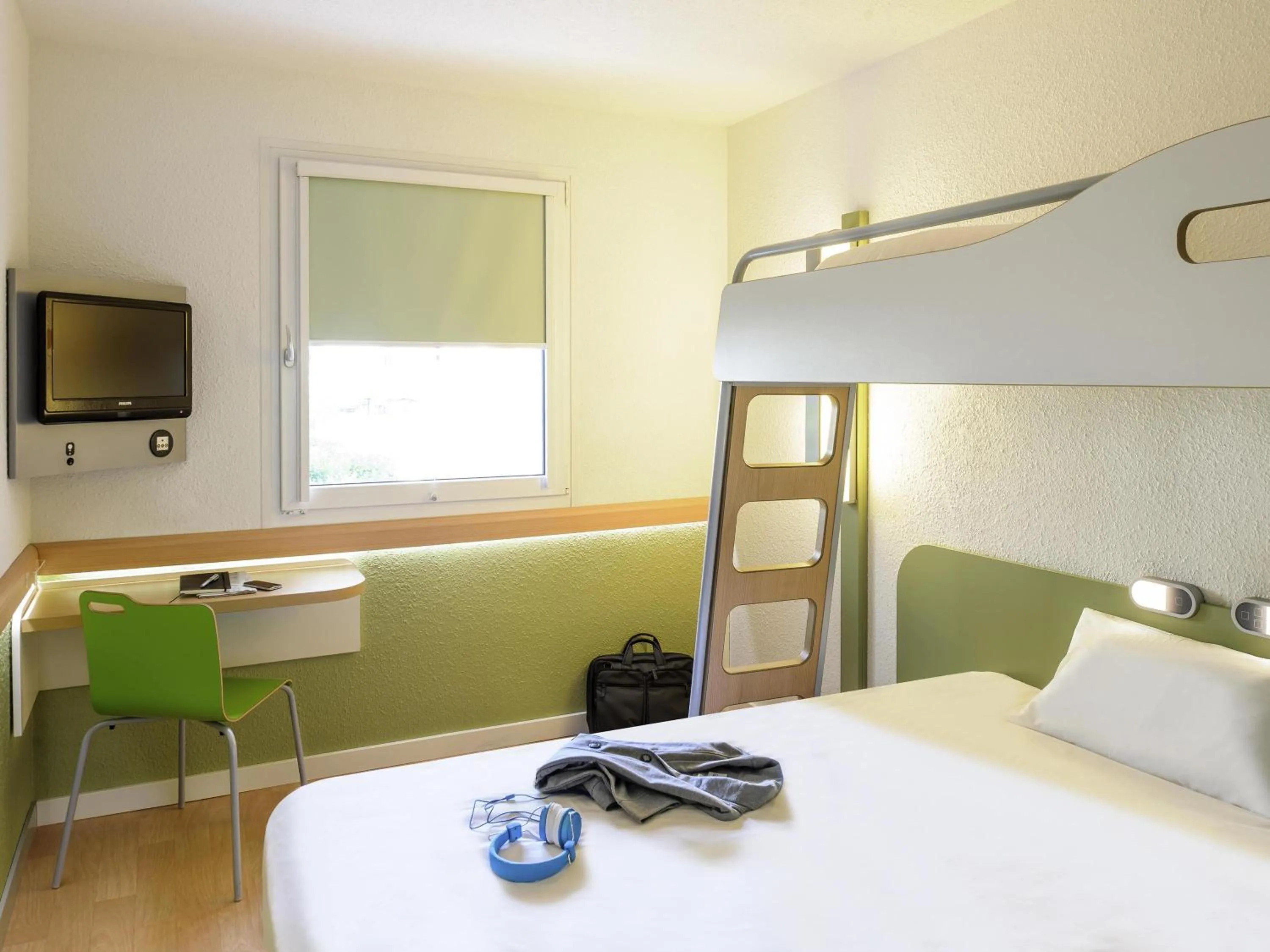 Bedroom, Bed in ibis budget Flensburg Handewitt