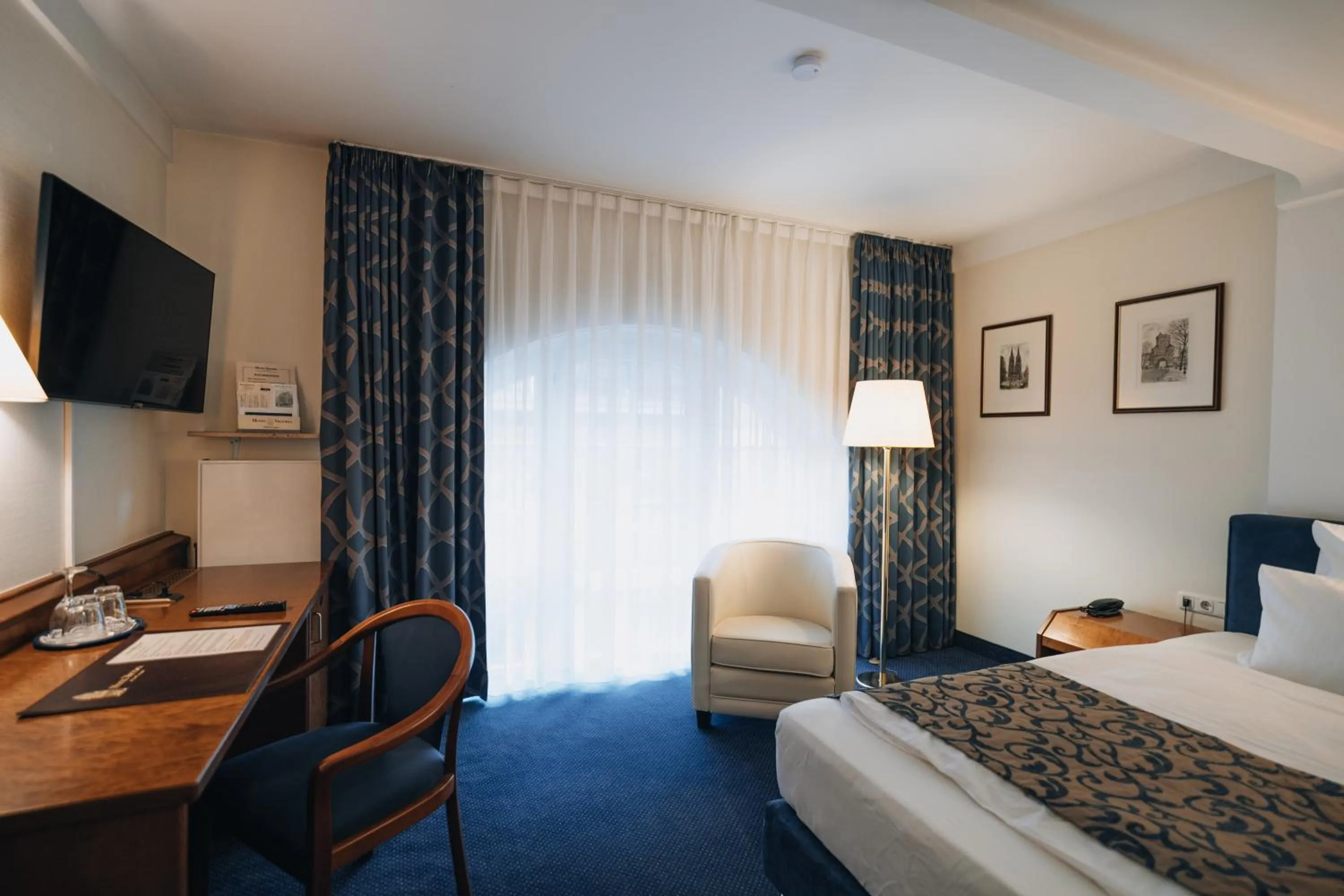 Bed in Hotel Viktoria