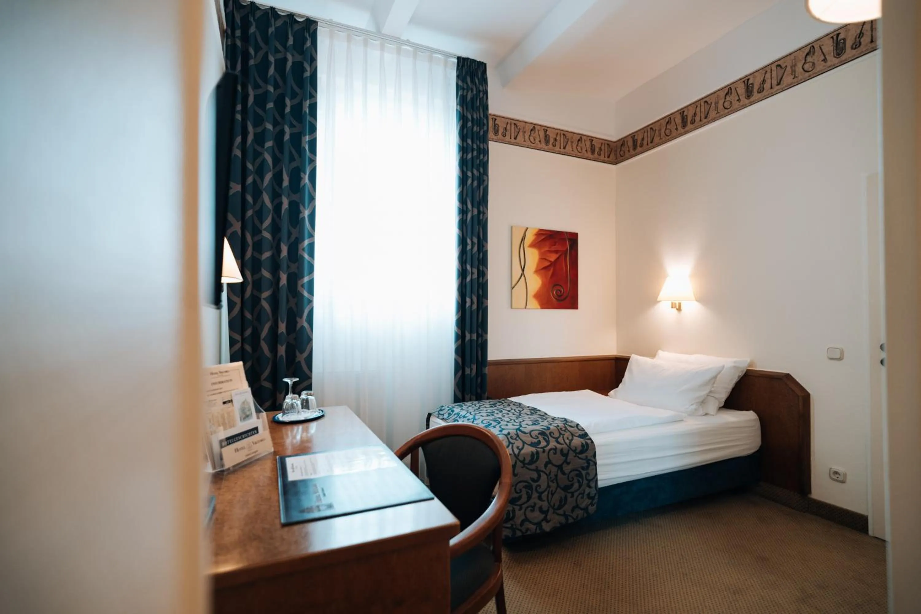 Bed in Hotel Viktoria