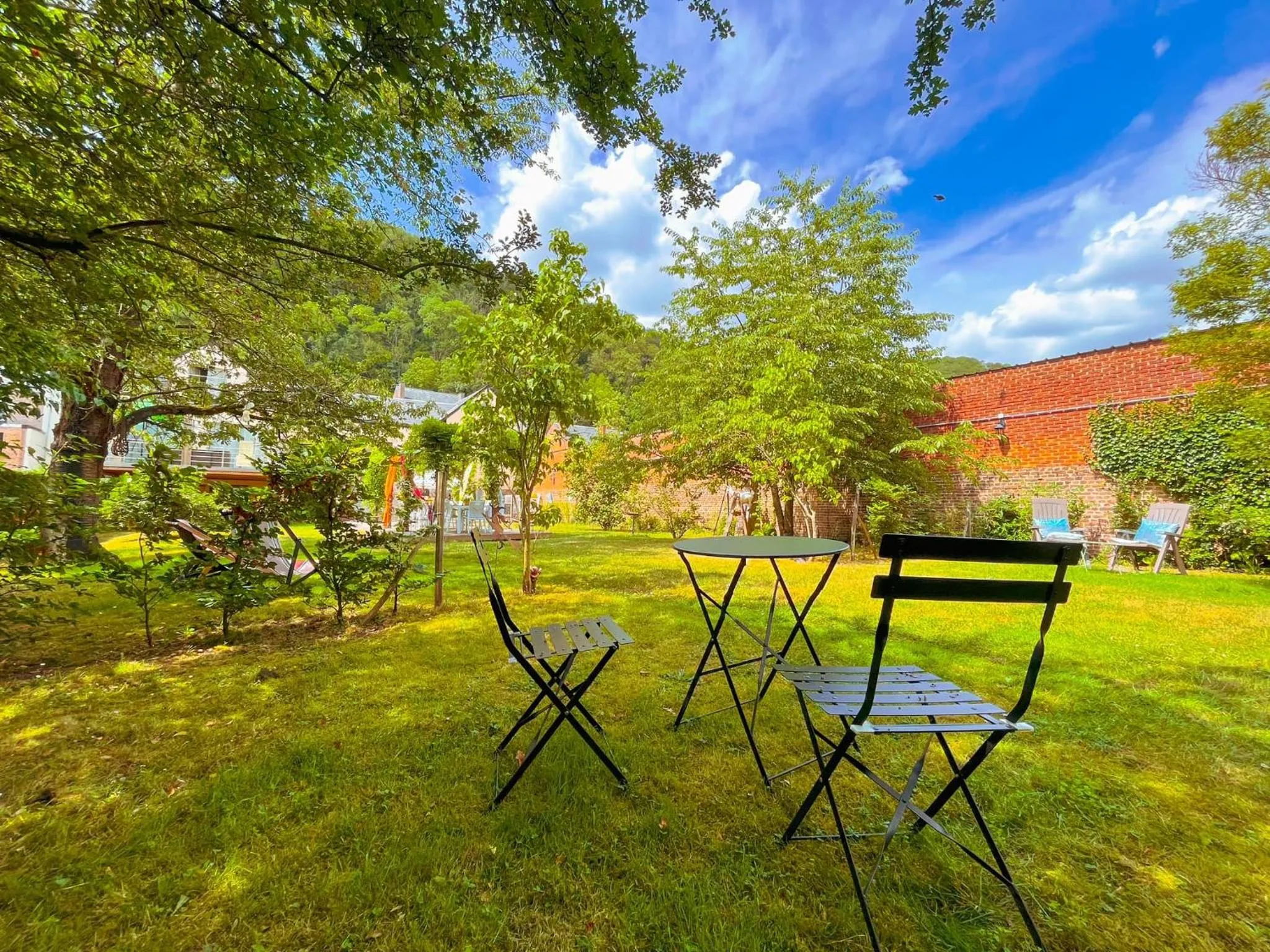 Le Jardin Des Secrets "Gites et chambres à louer"