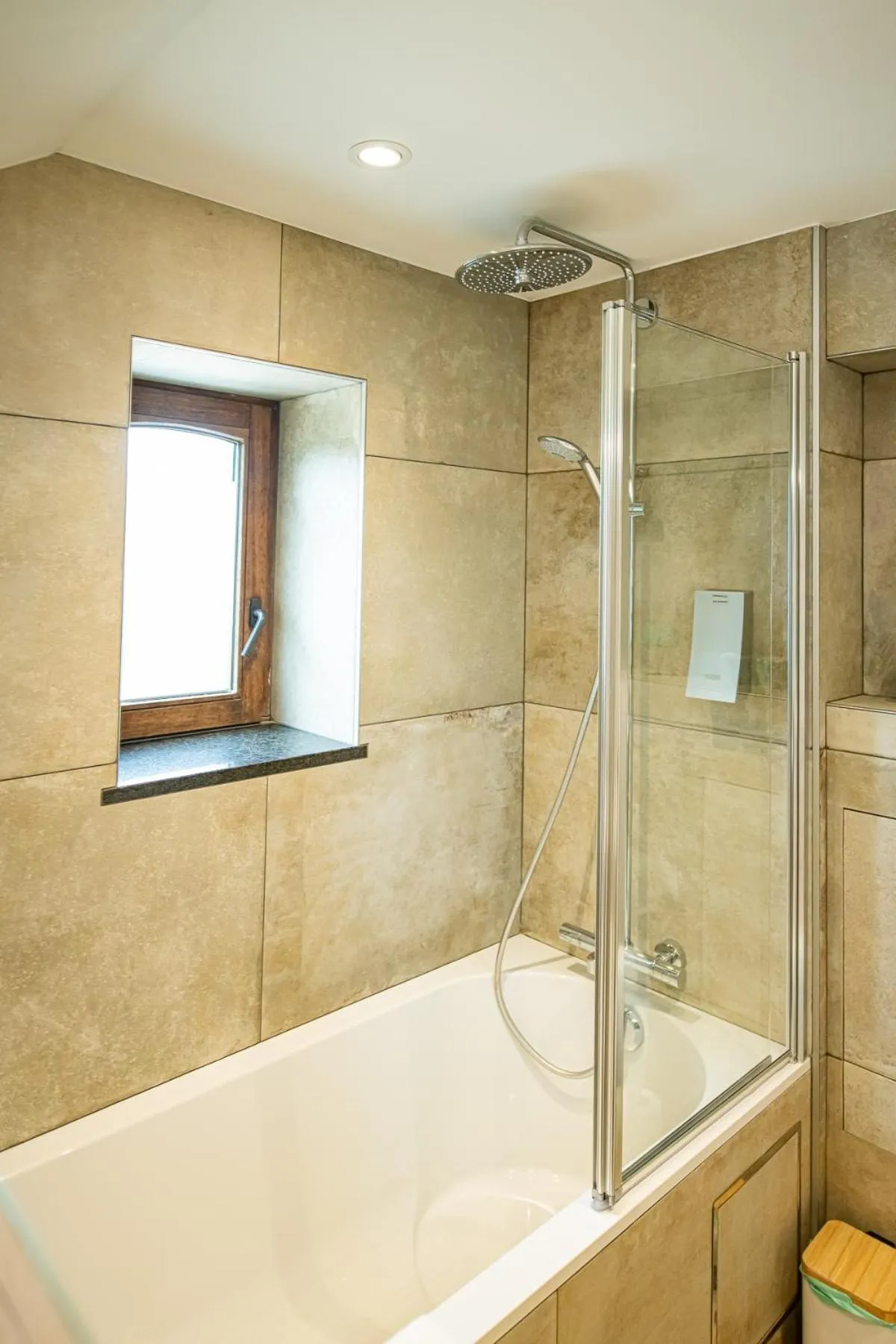 Le Jardin Des Secrets "Gites et chambres à louer"