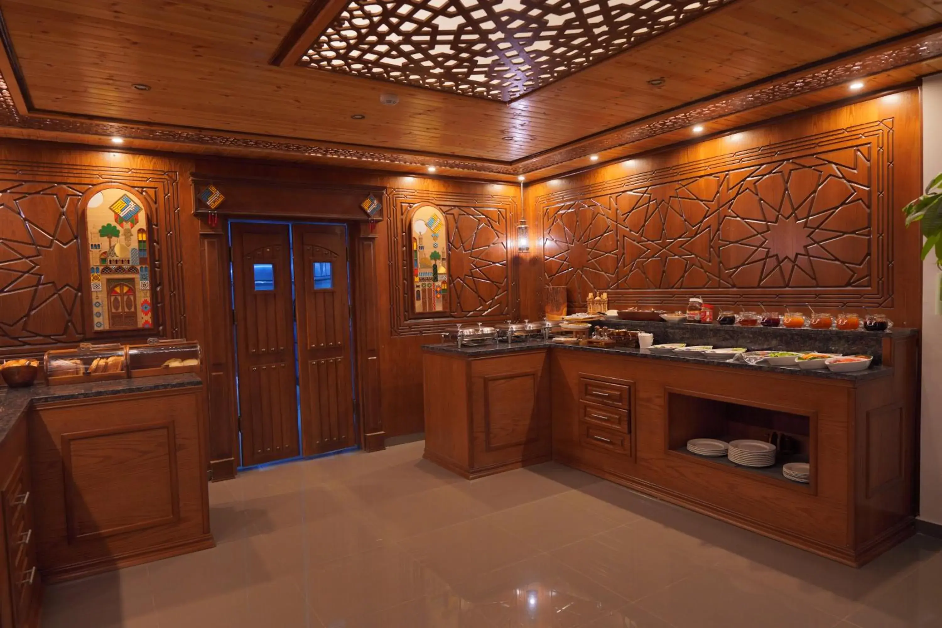 Breakfast in Petra Plaza Hotel Breakfast in Petra Plaza Hotel