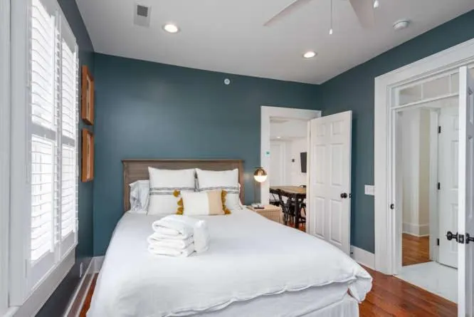 Bed in The Quarters on Spring