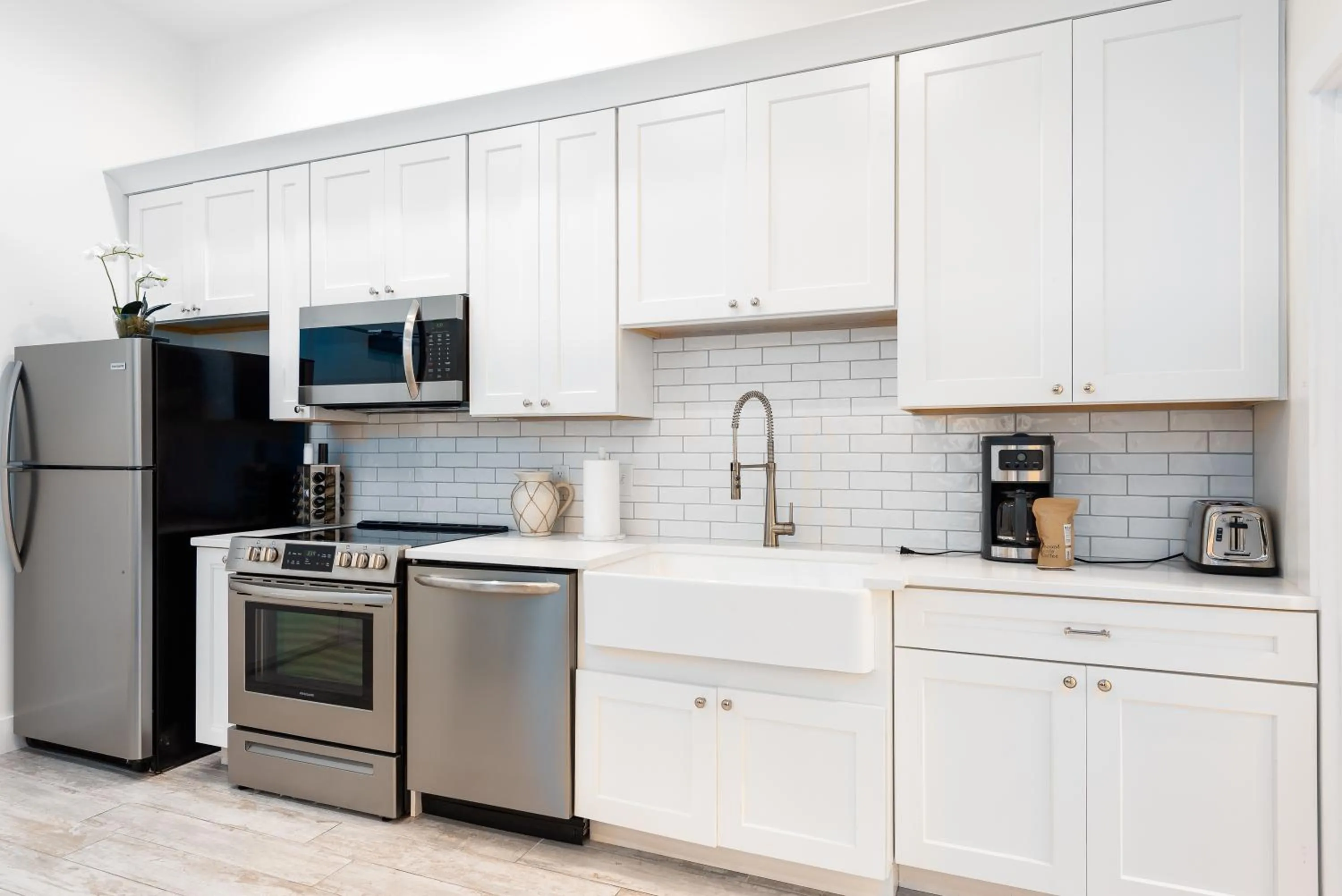 Coffee/tea facilities in The Quarters on Spring