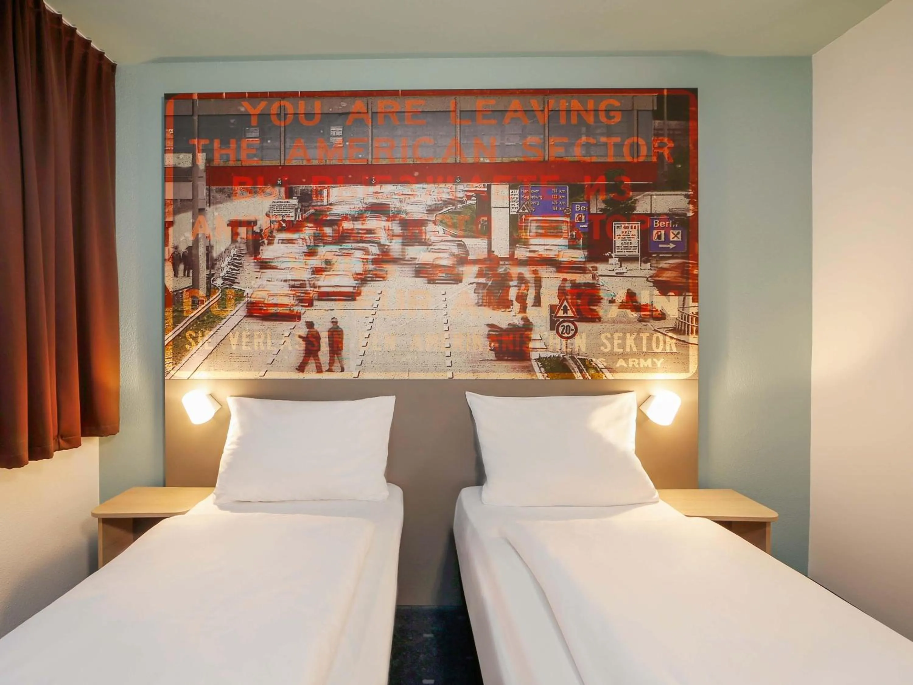 Photo of the whole room, Bed in B&B Hotel Berlin-Dreilinden