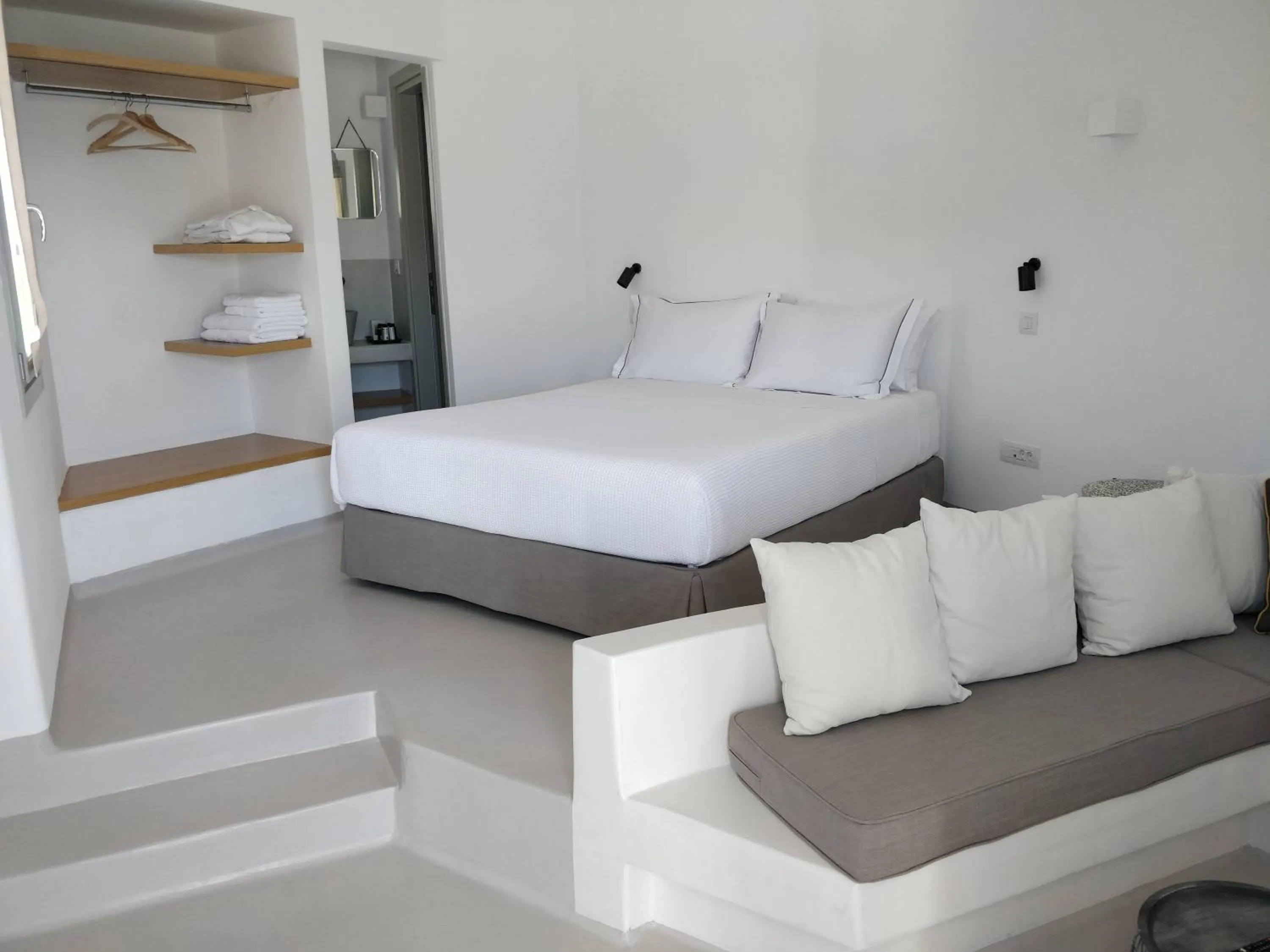 Bed in Psathaki