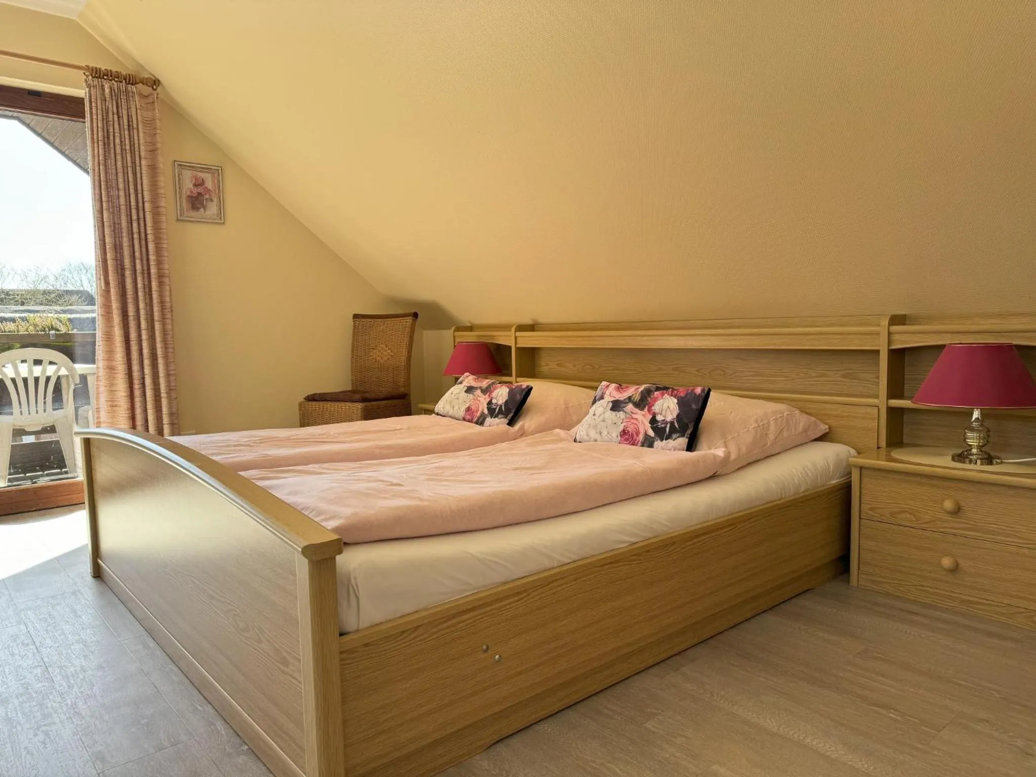 Bedroom, Bed in Reiterhof Wollesen