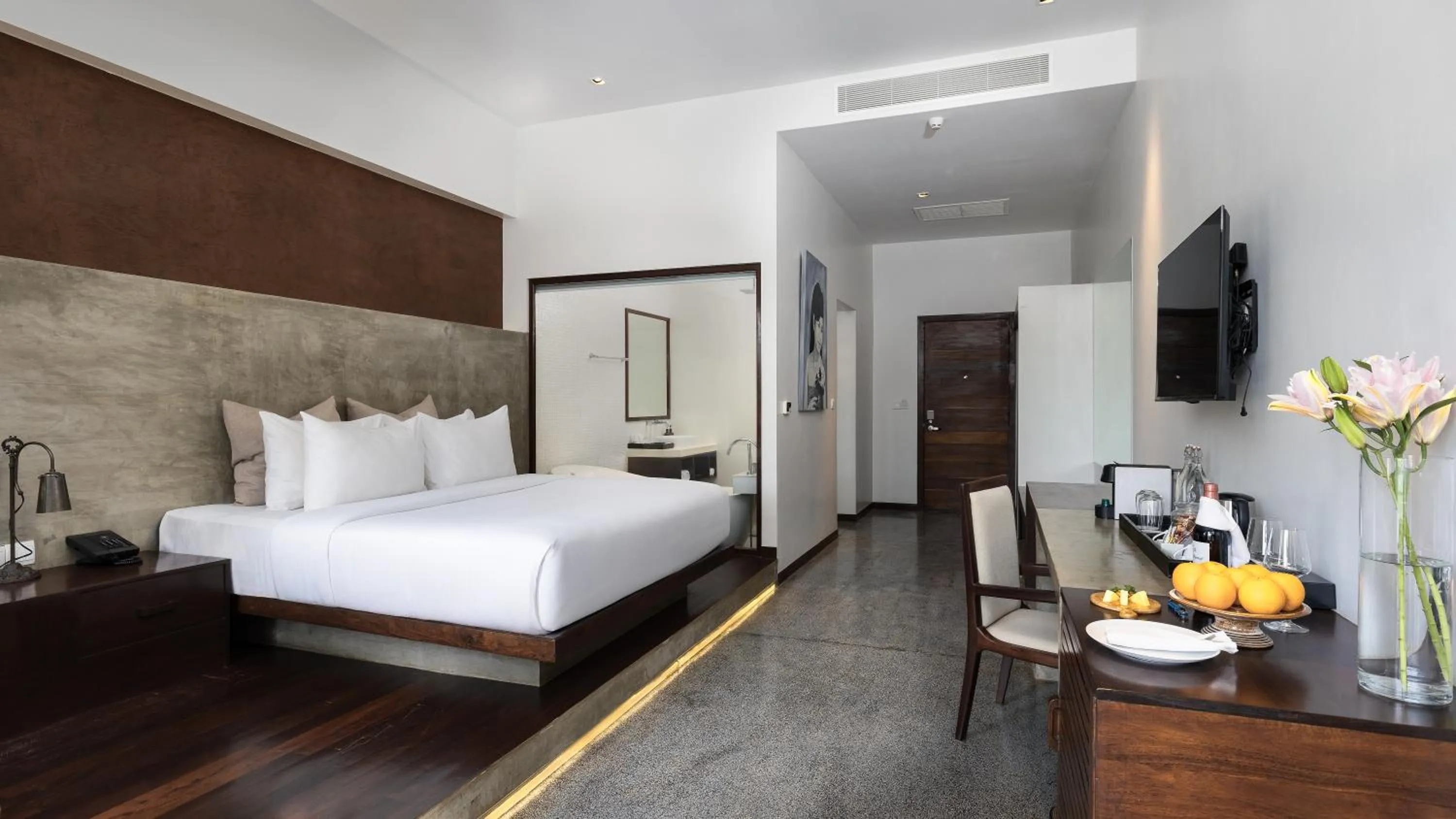 Bedroom, Bed in Shintana Saya La Maison