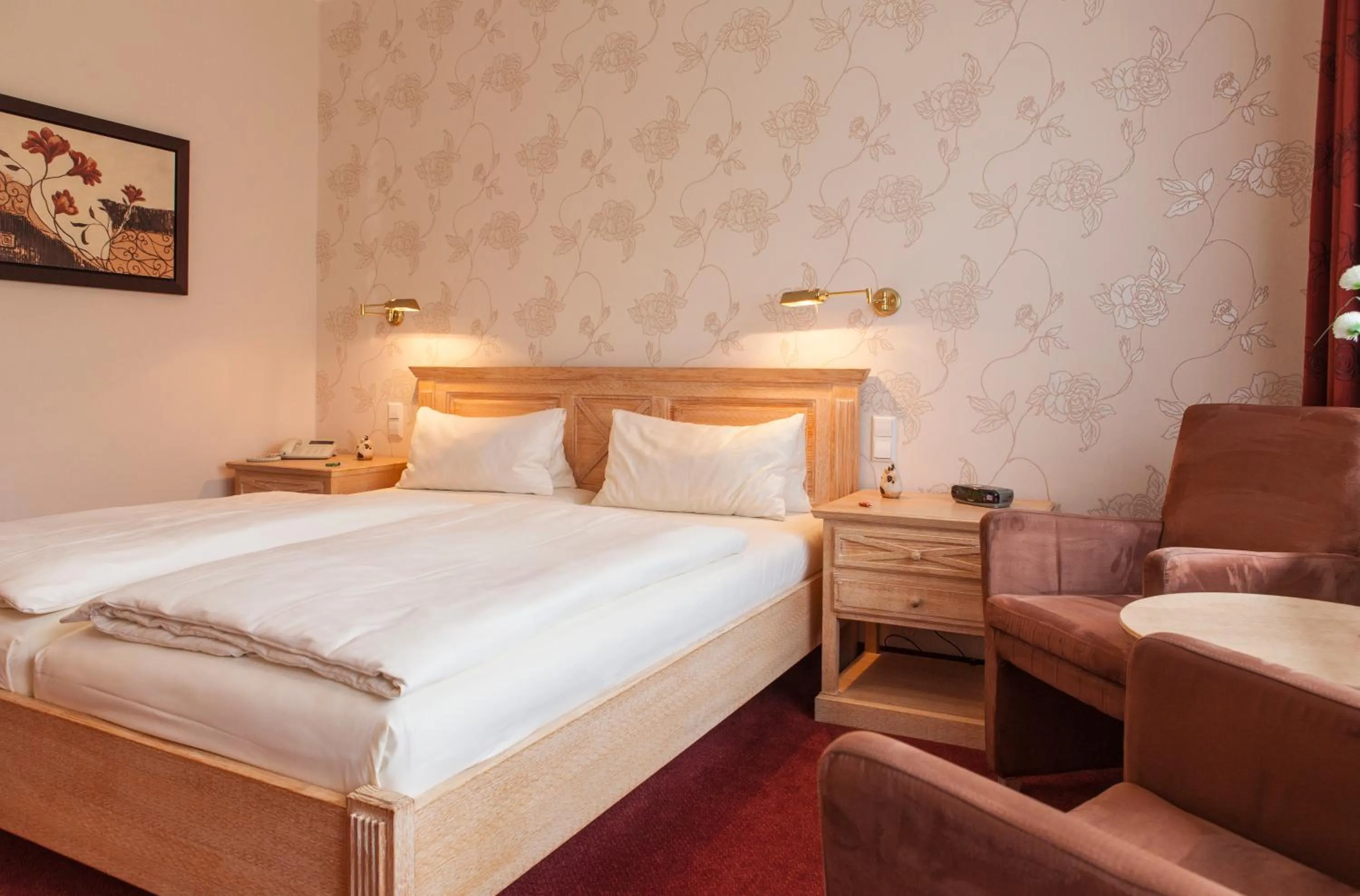 Photo of the whole room, Bed in Hotel Backenköhler