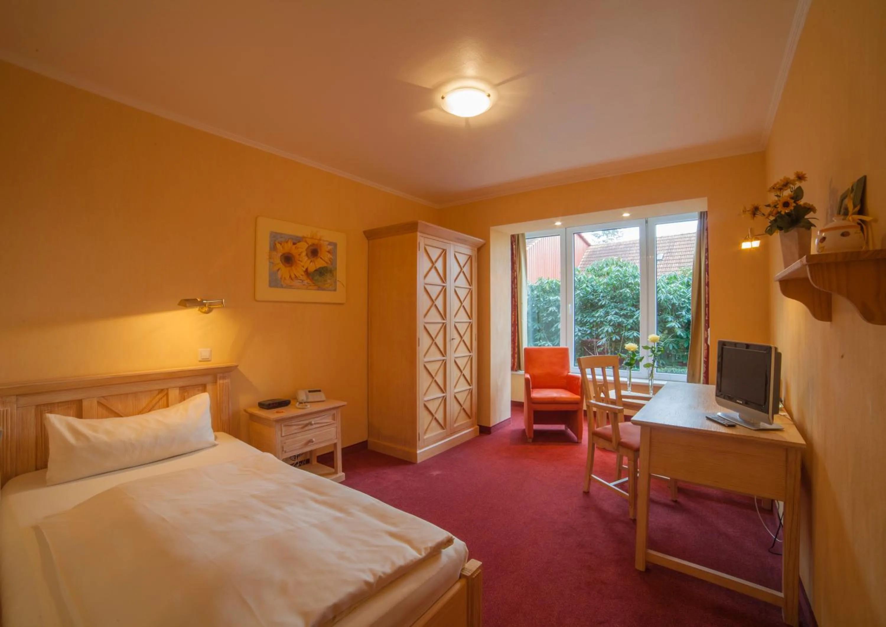 Day, Bed in Hotel Backenköhler