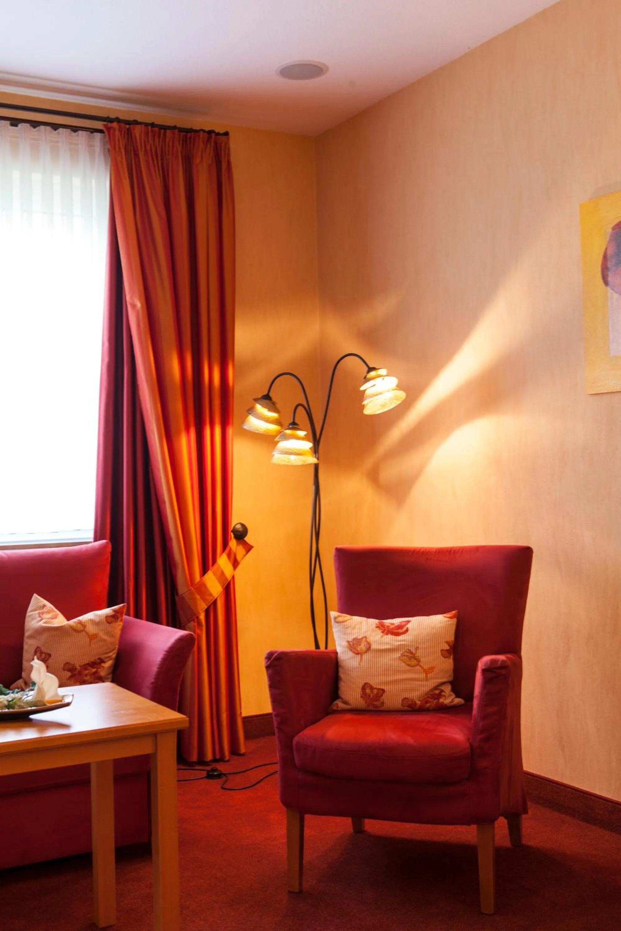 Seating area in Hotel Backenköhler