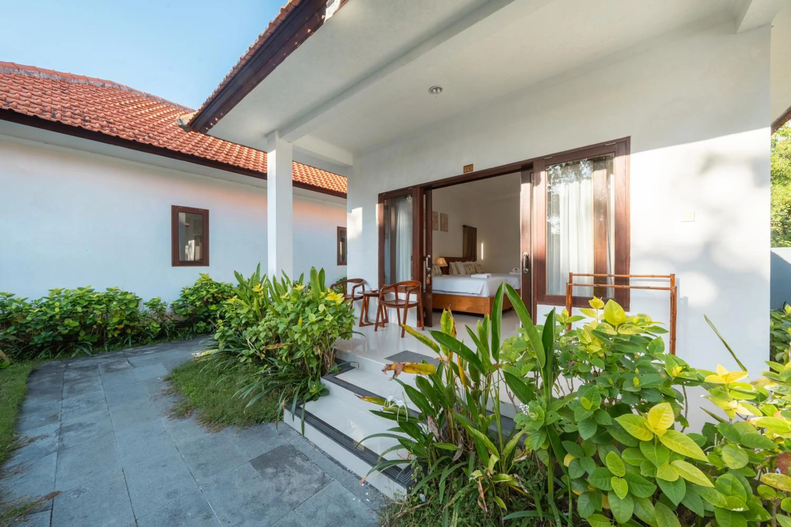 Nusa Indah Onai Hotel