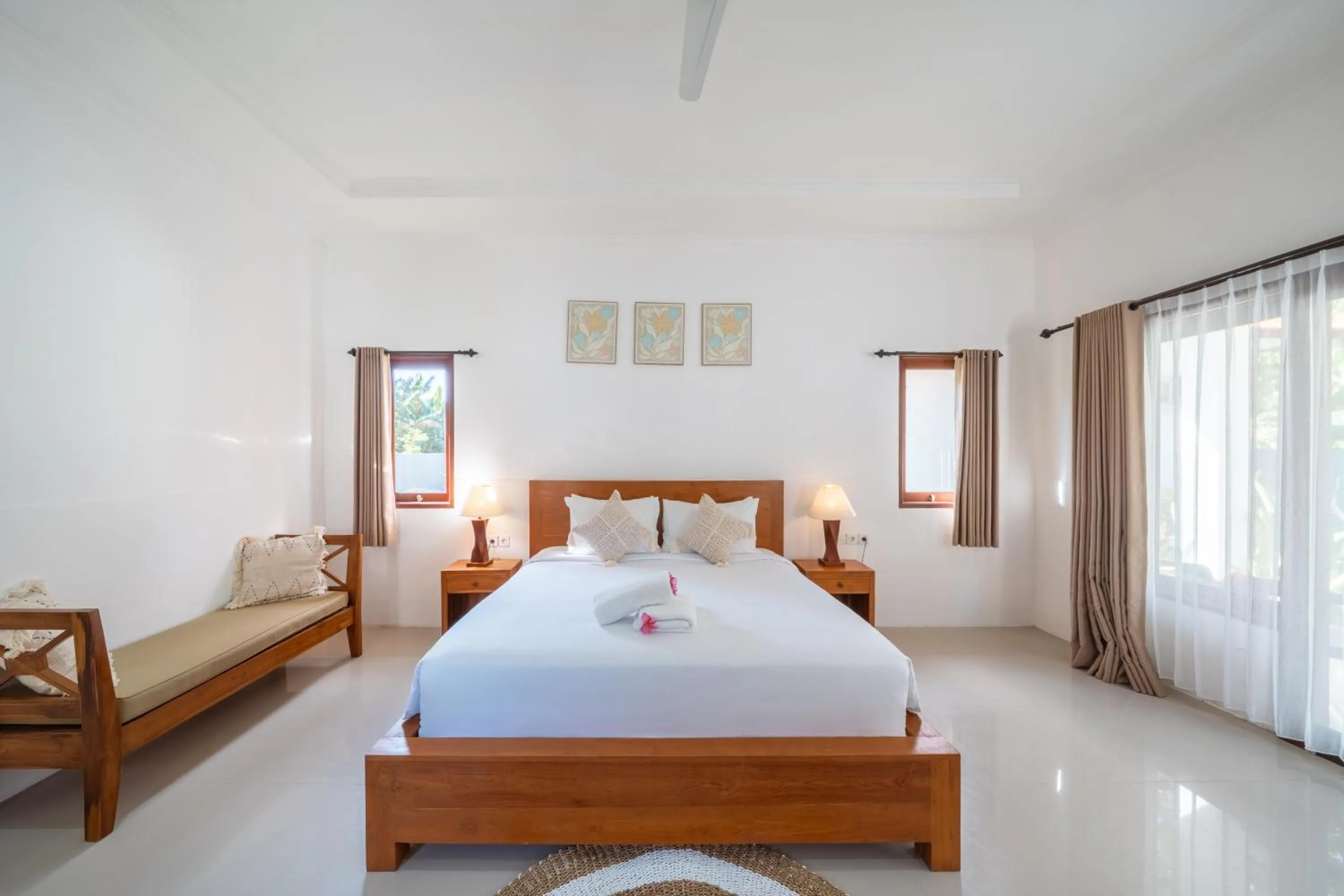 Bed in Nusa Indah Onai Hotel