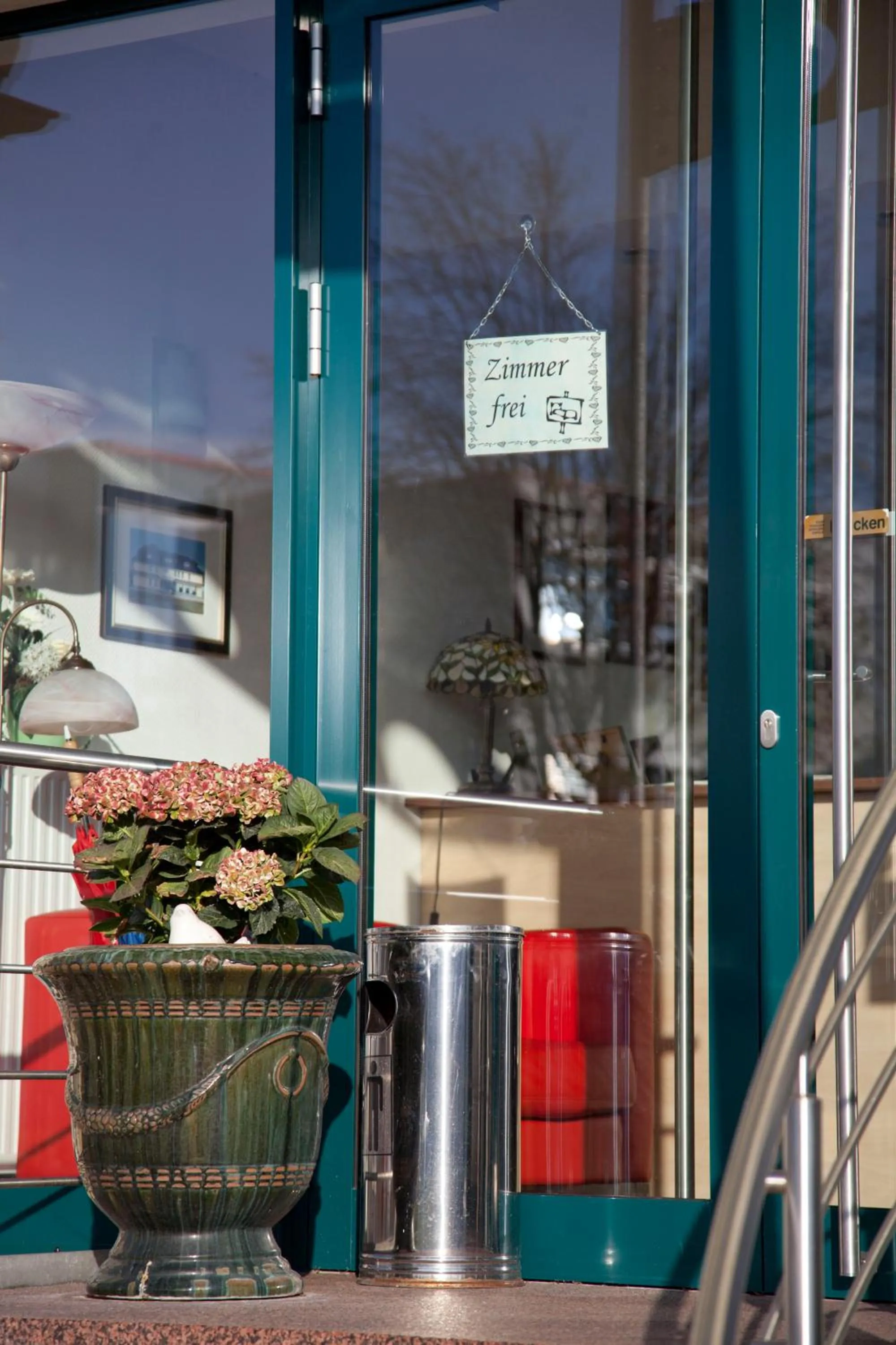 Facade/entrance in City-Hotel