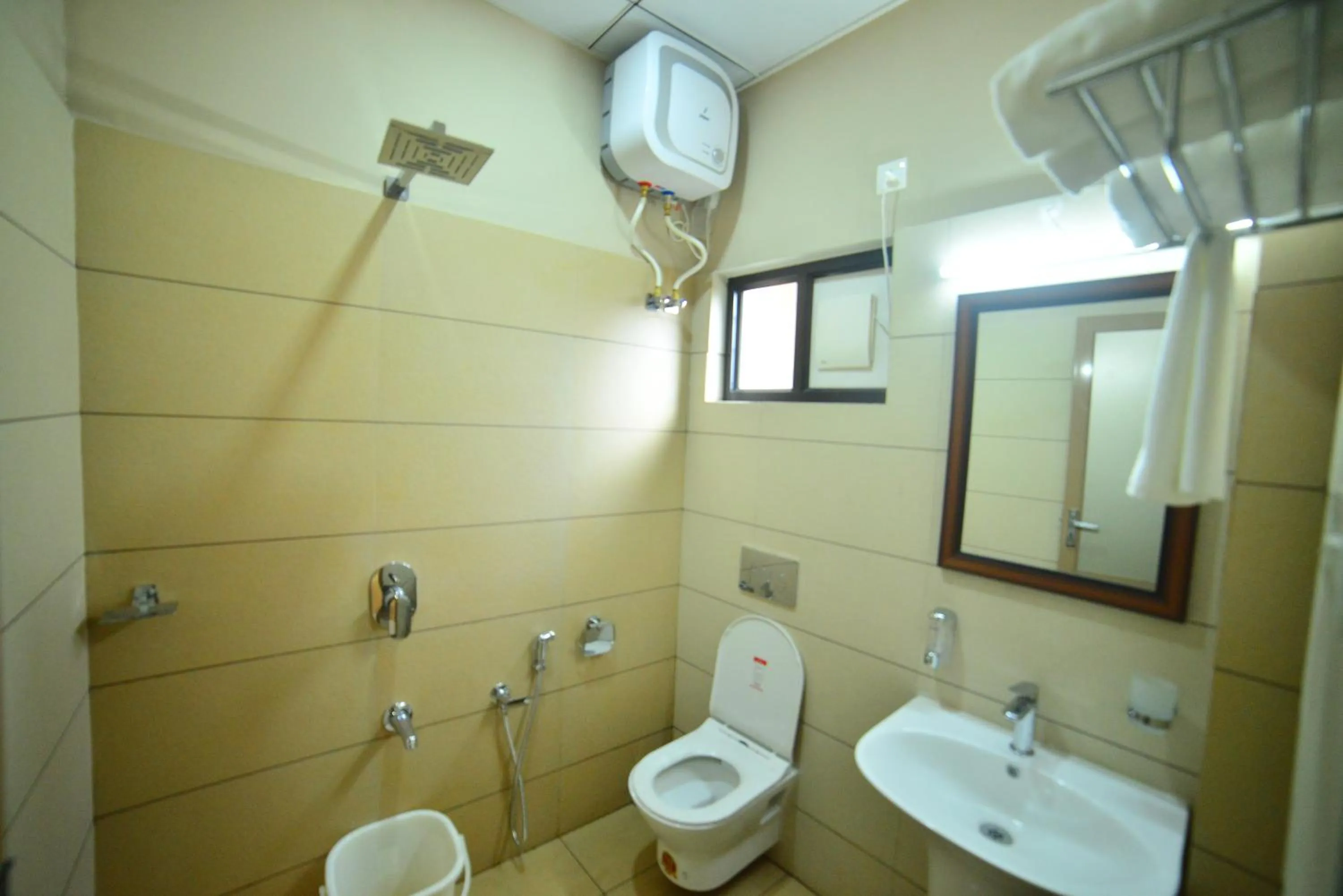 Bathroom in Hotel Priya