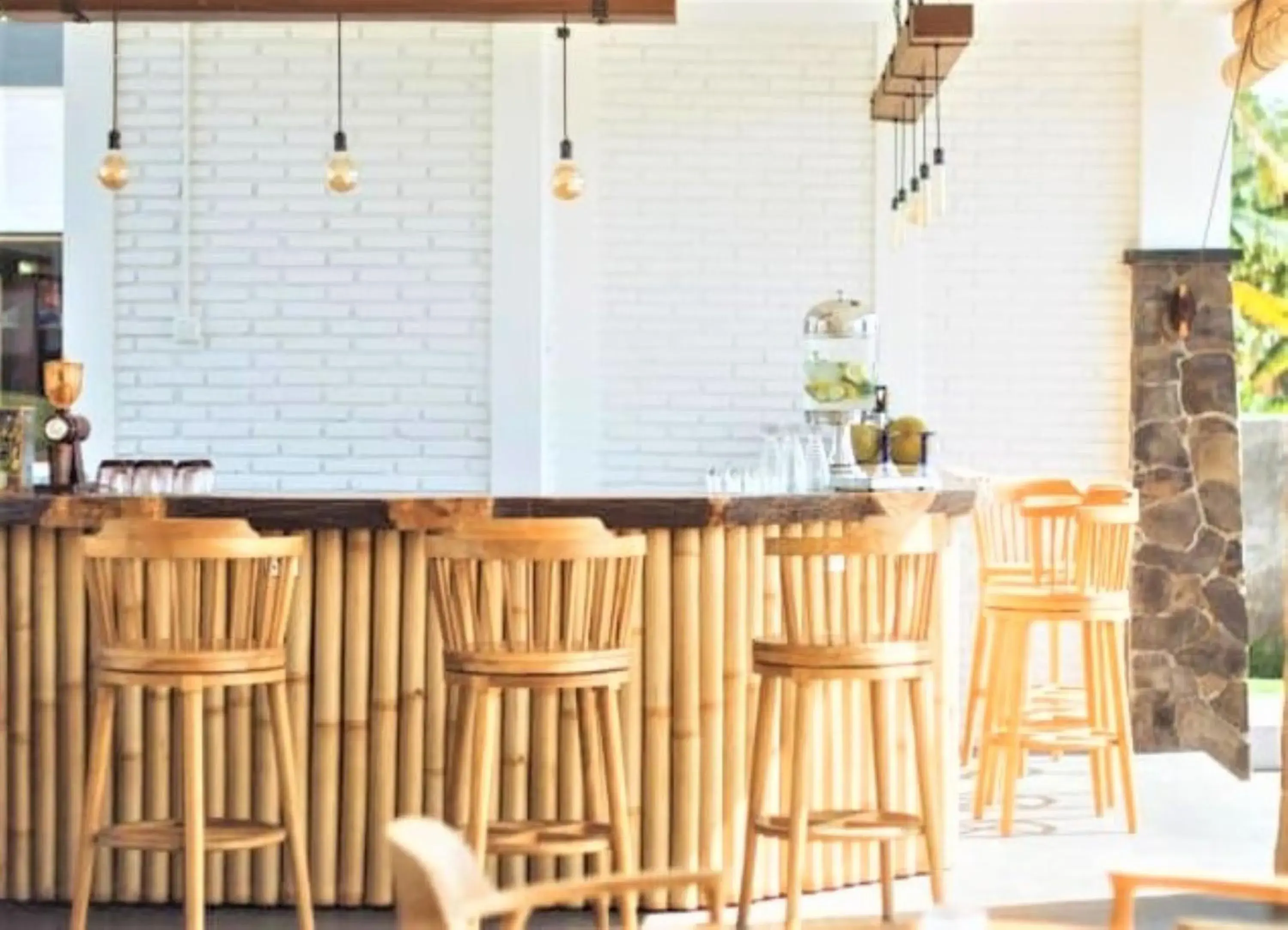 Lounge or bar in Hi Blue Bali Melasti Dive Resort Lounge or bar in Hi Blue Bali Melasti Dive Resort