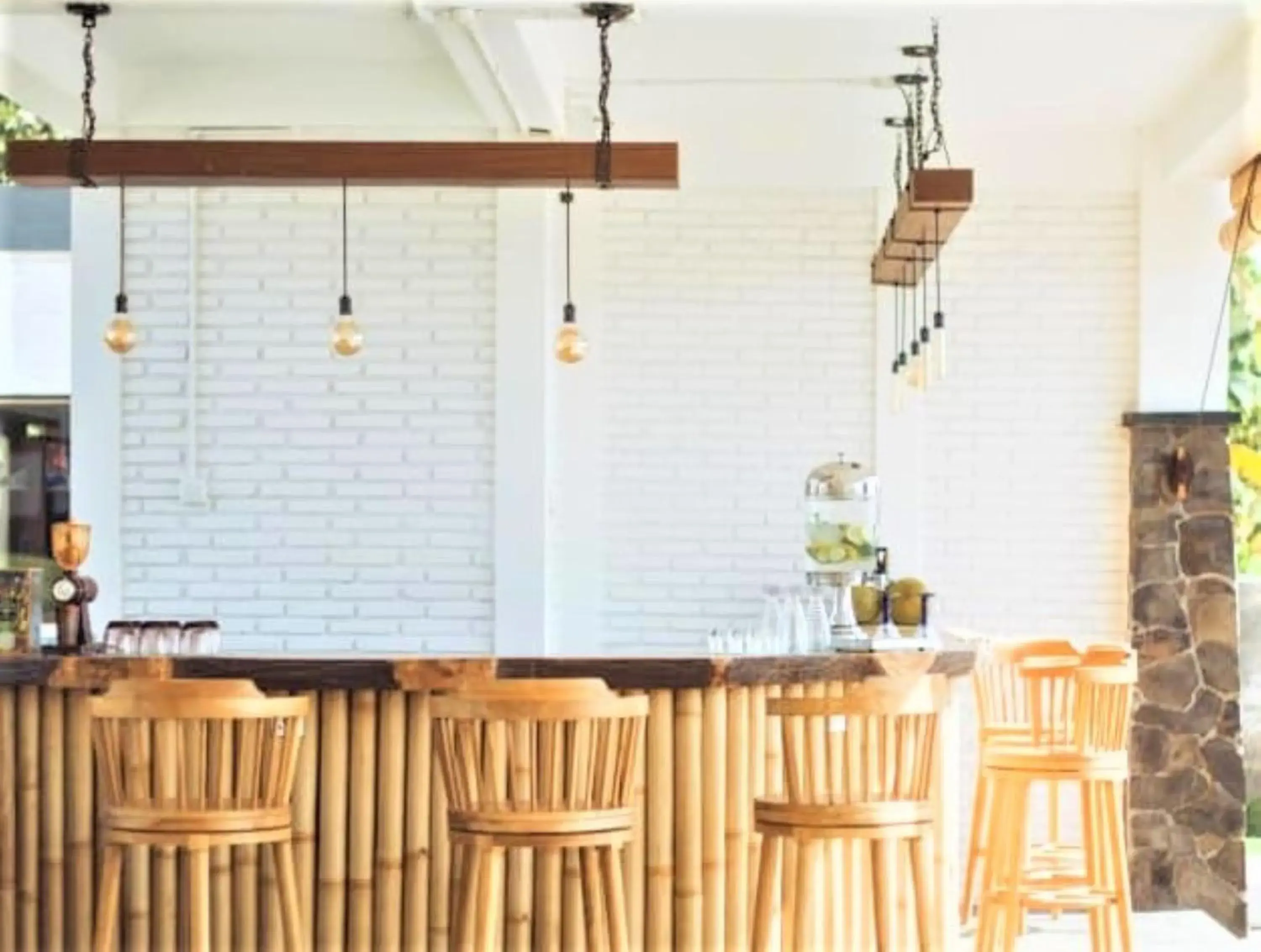 Lounge or bar in Hi Blue Bali Melasti Dive Resort Lounge or bar in Hi Blue Bali Melasti Dive Resort