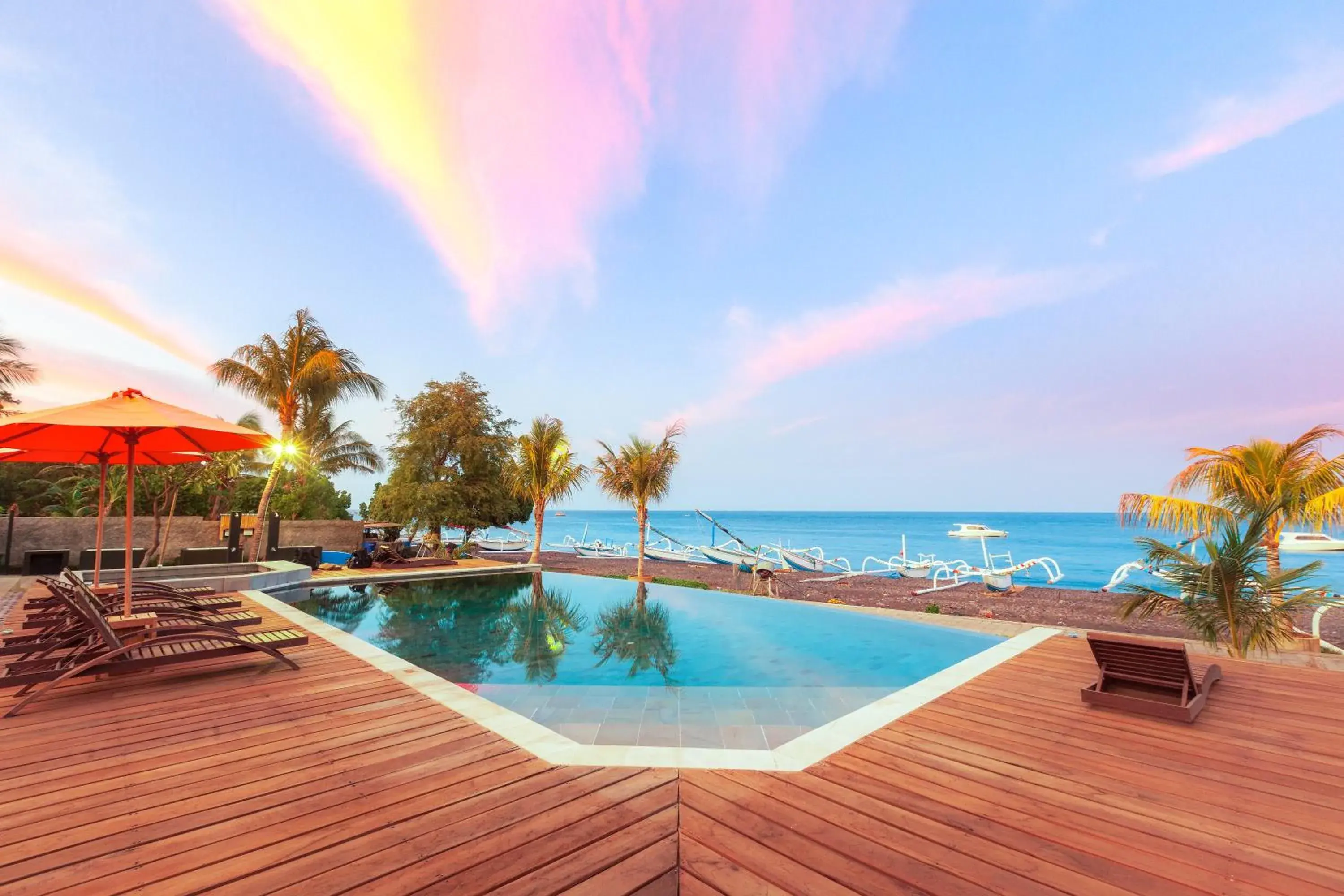 Swimming pool in Hi Blue Bali Melasti Dive Resort Swimming pool in Hi Blue Bali Melasti Dive Resort