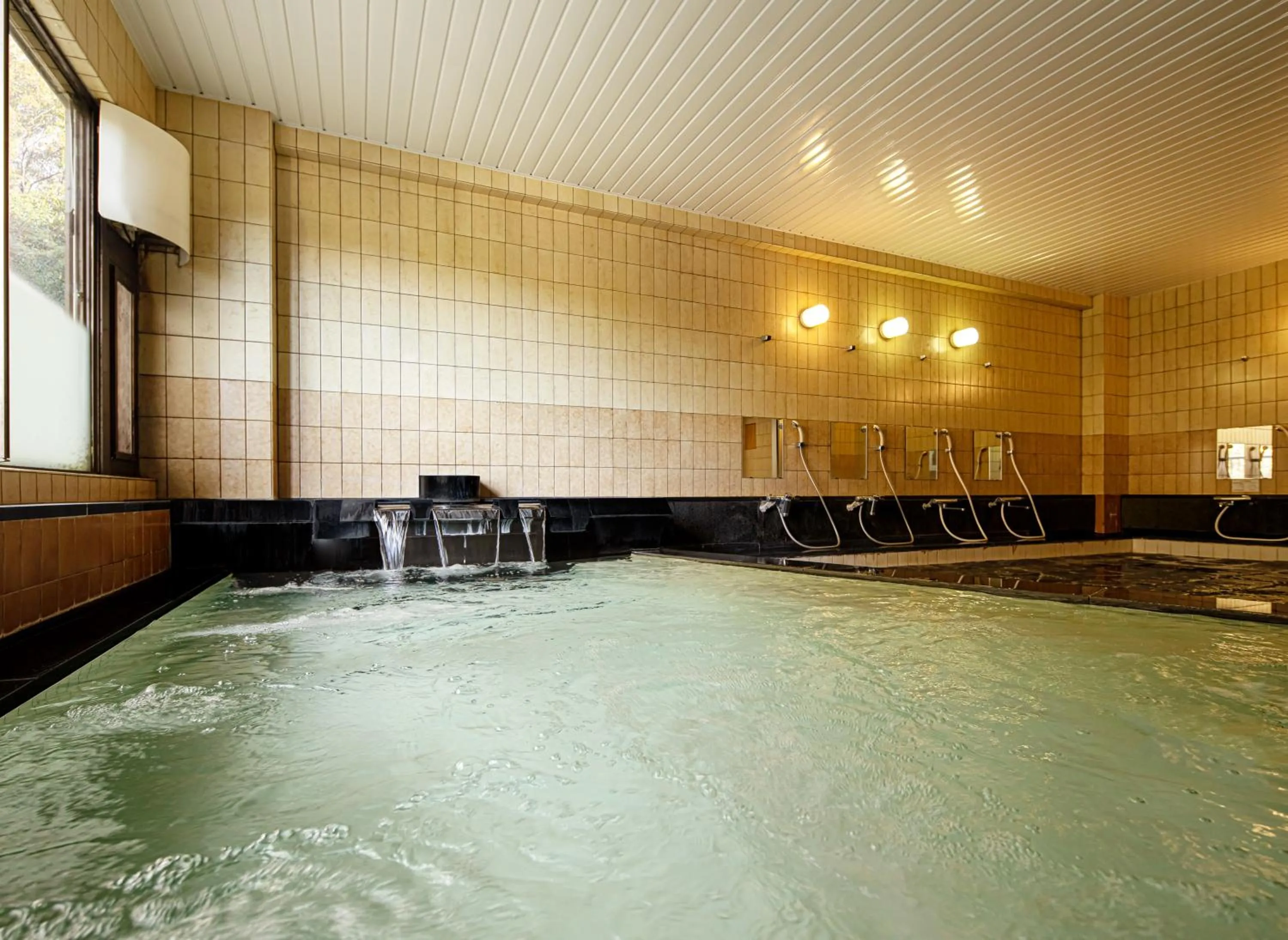 Public Bath in The Gran Resort Ako