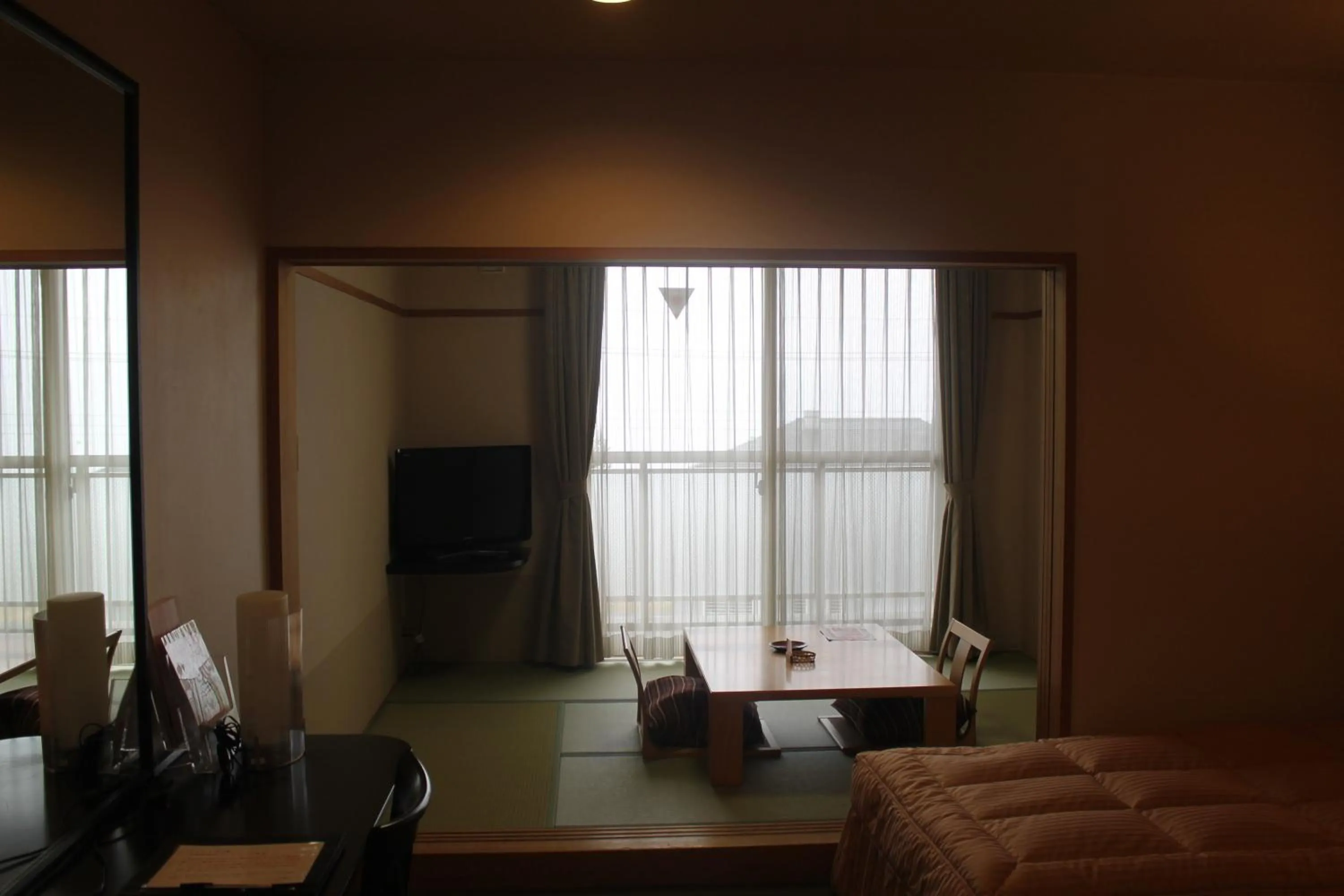 Photo of the whole room, Bed in The Gran Resort Oumi Maiko