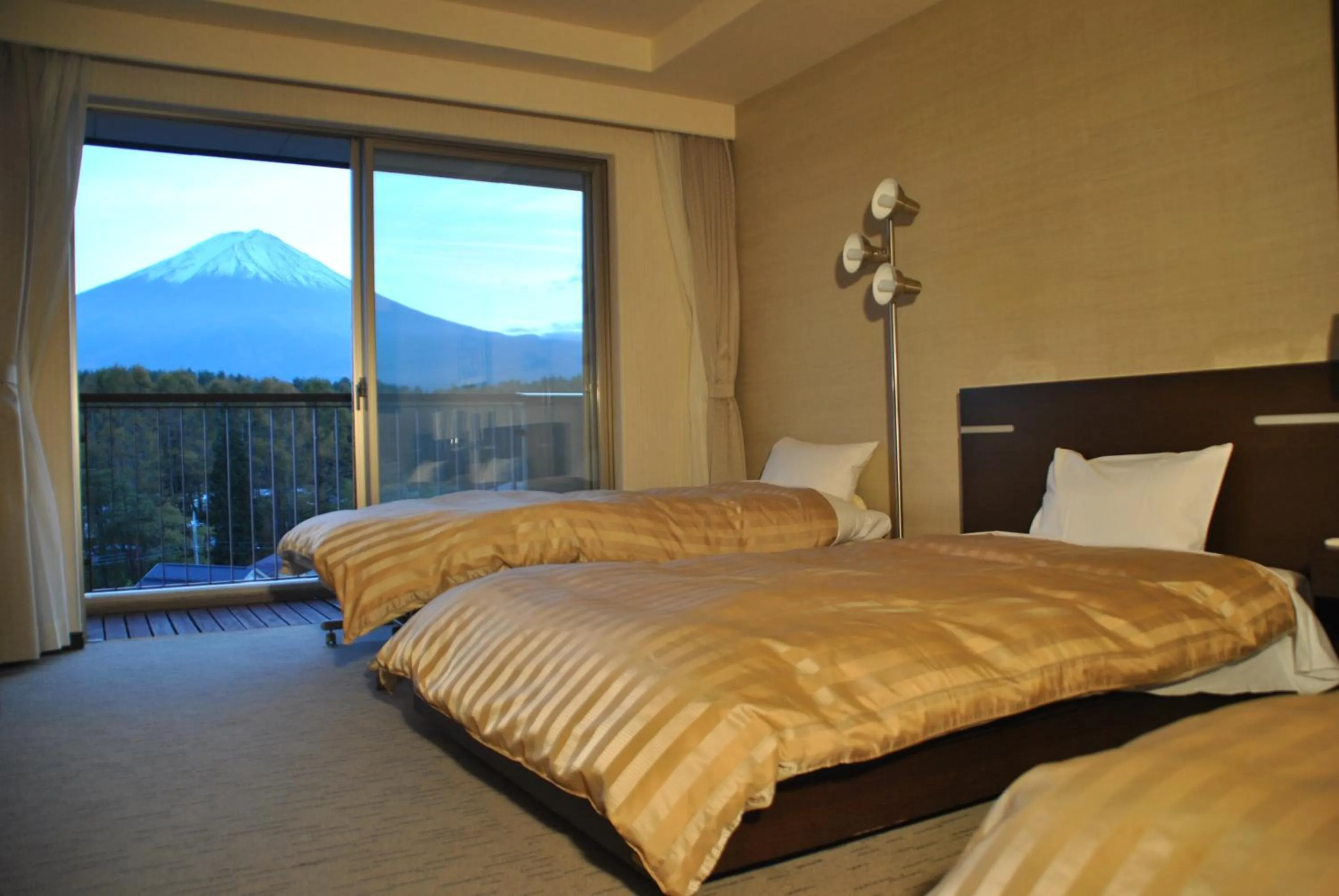 Bedroom, Bed in The Gran Resort Princess Fujikawaguchiko