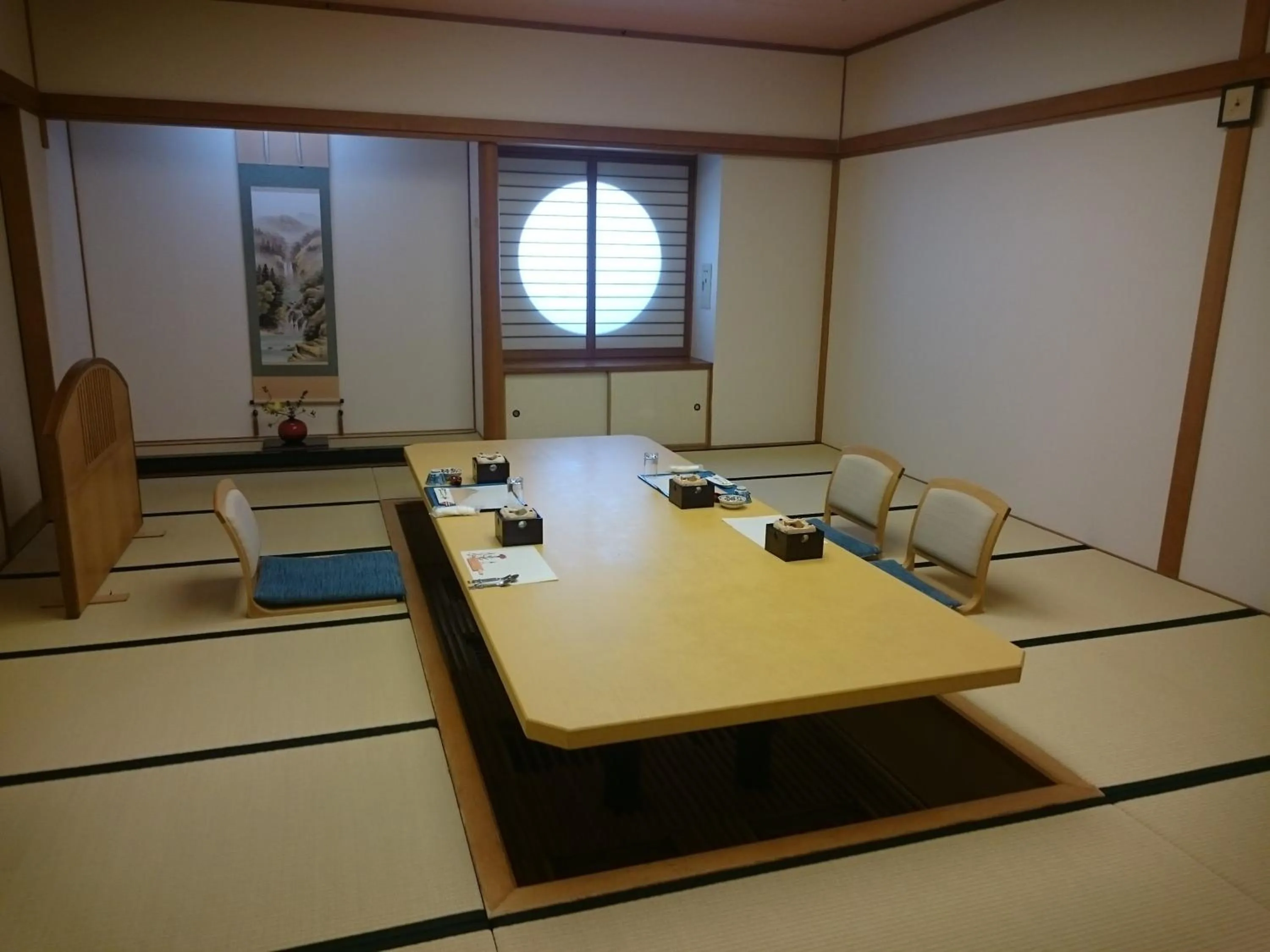 Restaurant/places to eat in The Gran Resort Elegante Awajishima