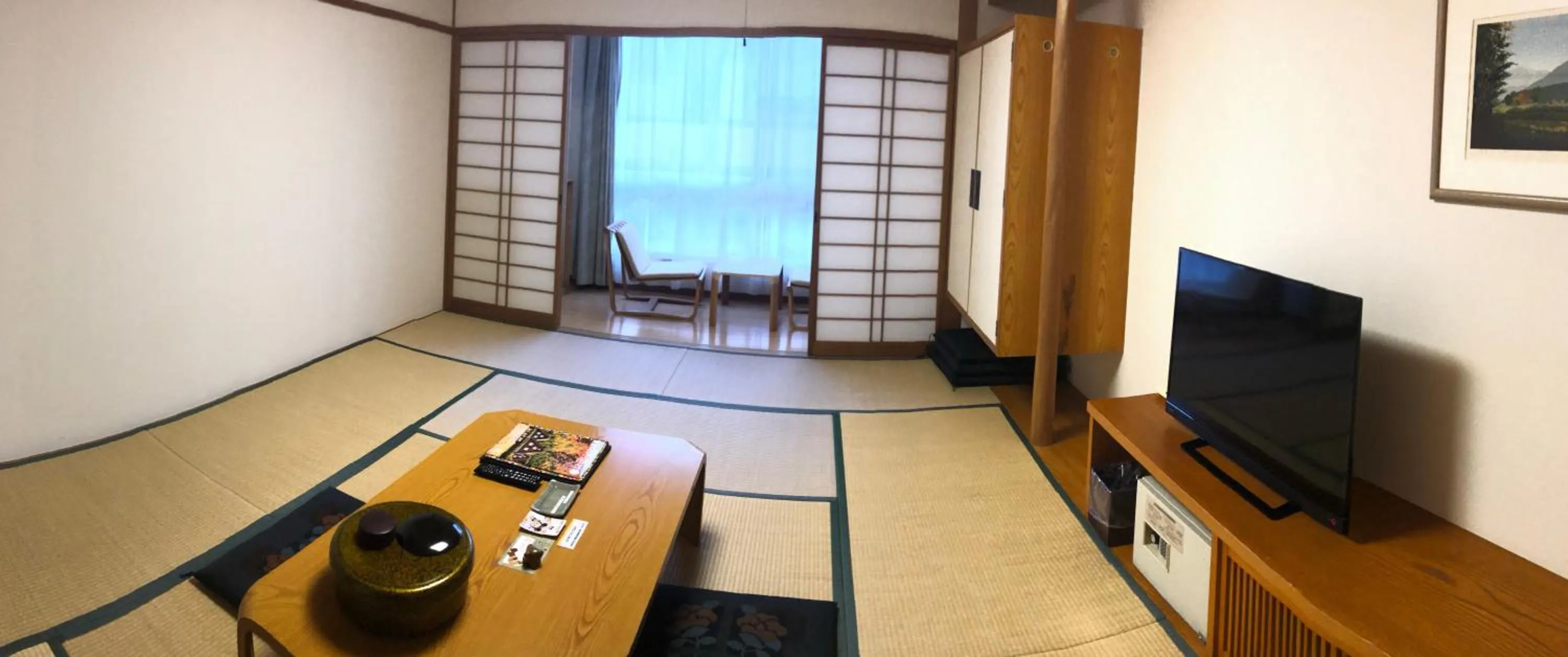Photo of the whole room in The Gran Resort Elegante Awajishima