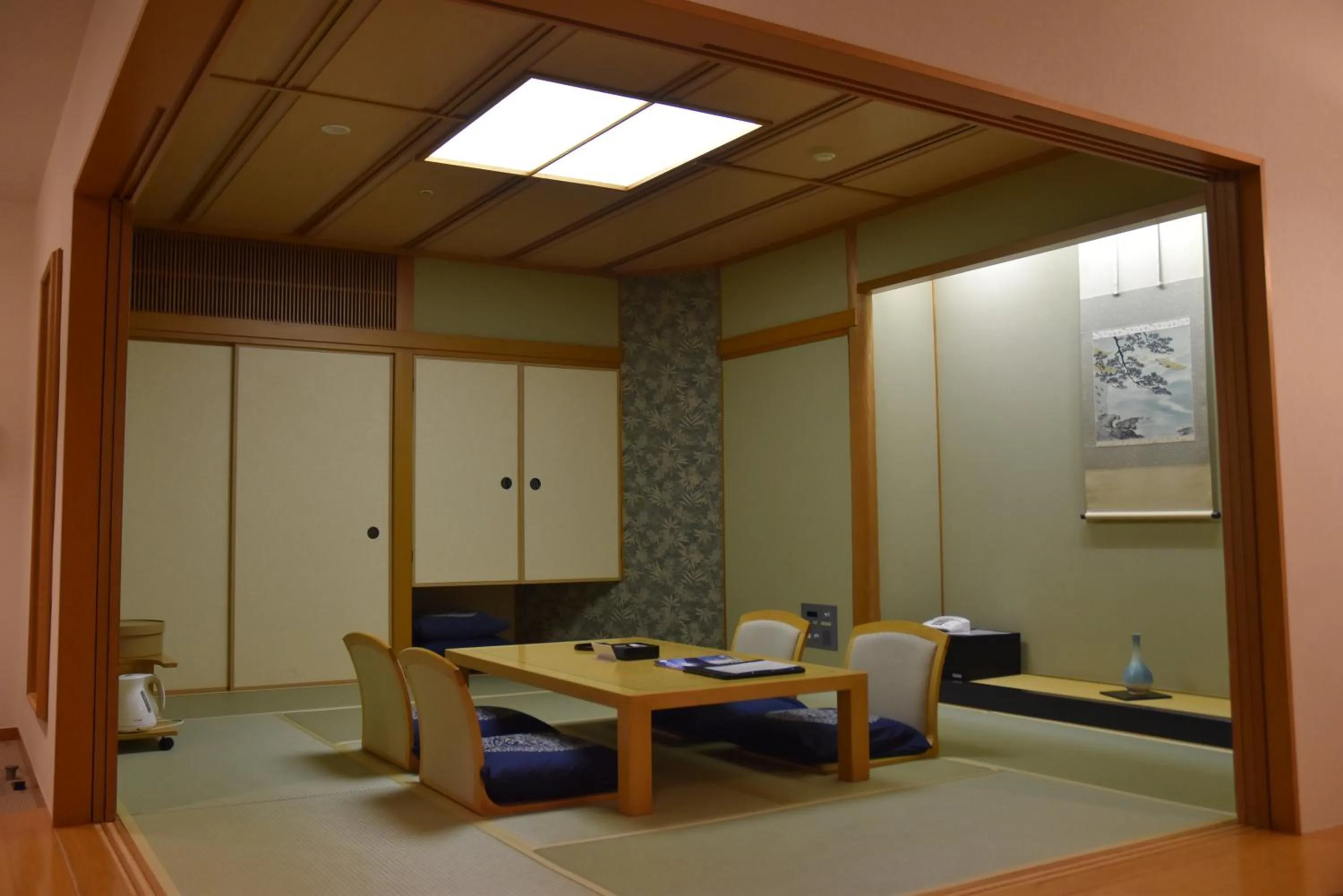 Photo of the whole room in The Gran Resort Elegante Awajishima
