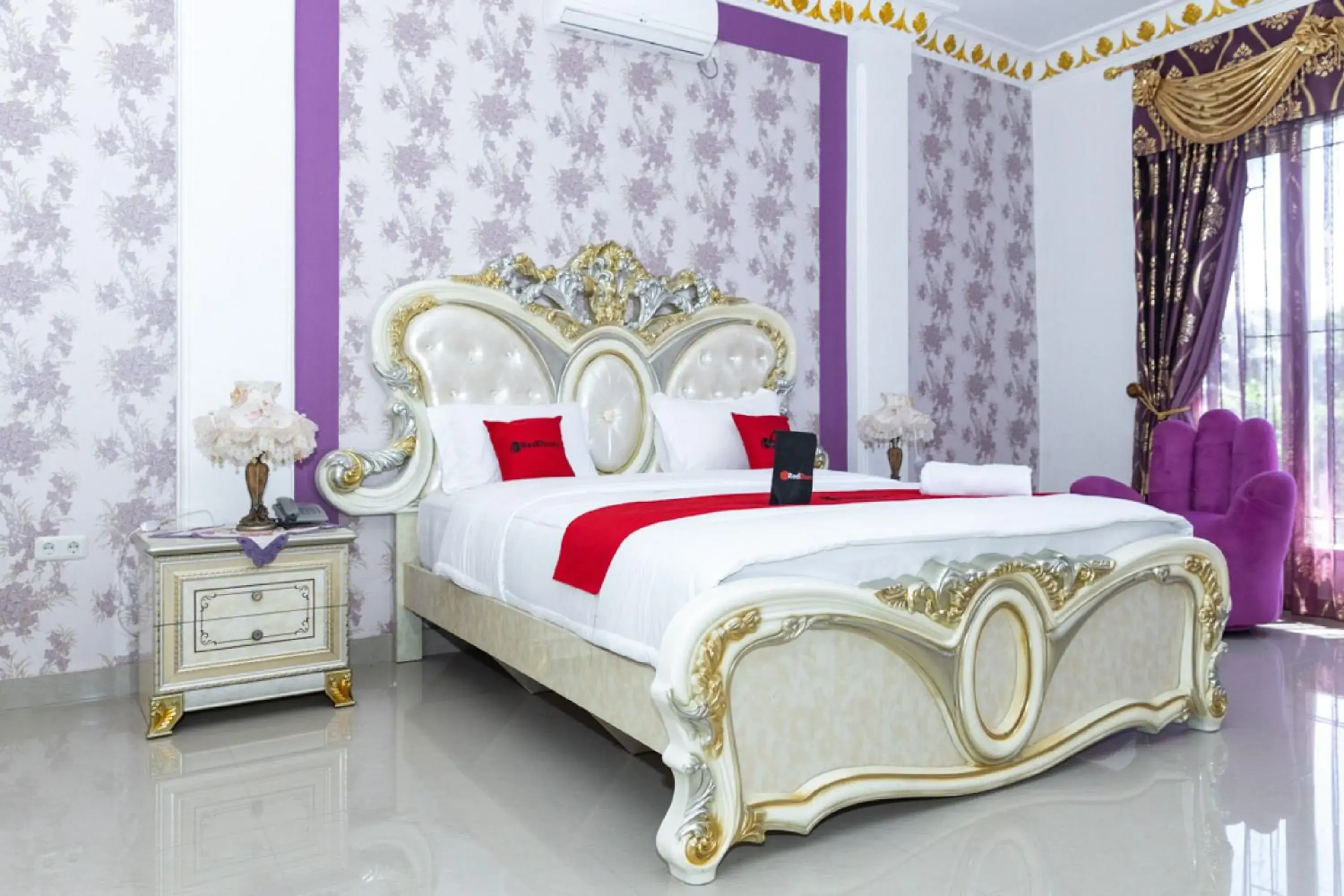Bedroom, Bed in RedDoorz Premium @ Sea Residence Manado Bedroom, Bed in RedDoorz Premium @ Sea Residence Manado