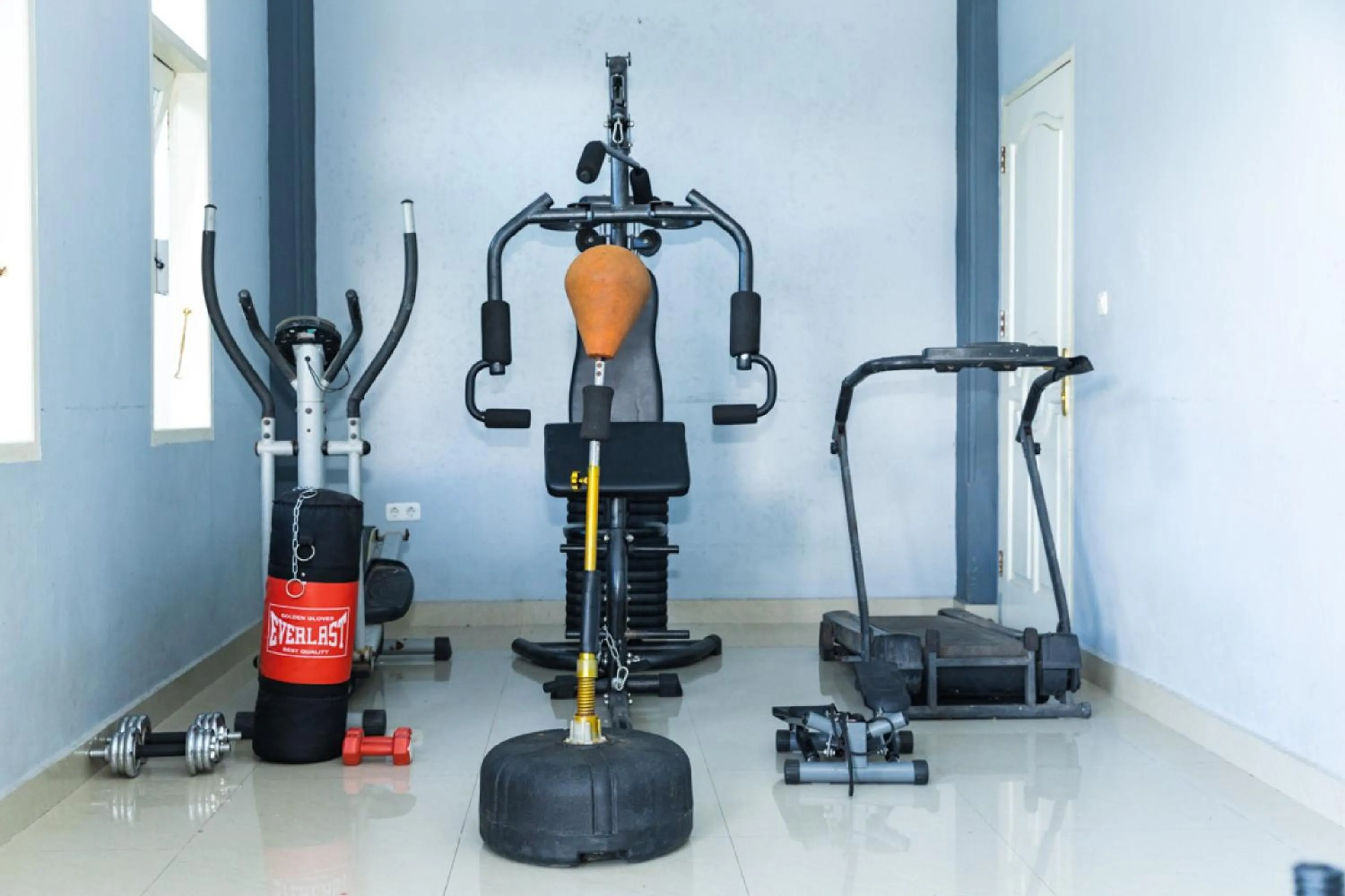 Fitness centre/facilities in RedDoorz Premium @ Sea Residence Manado