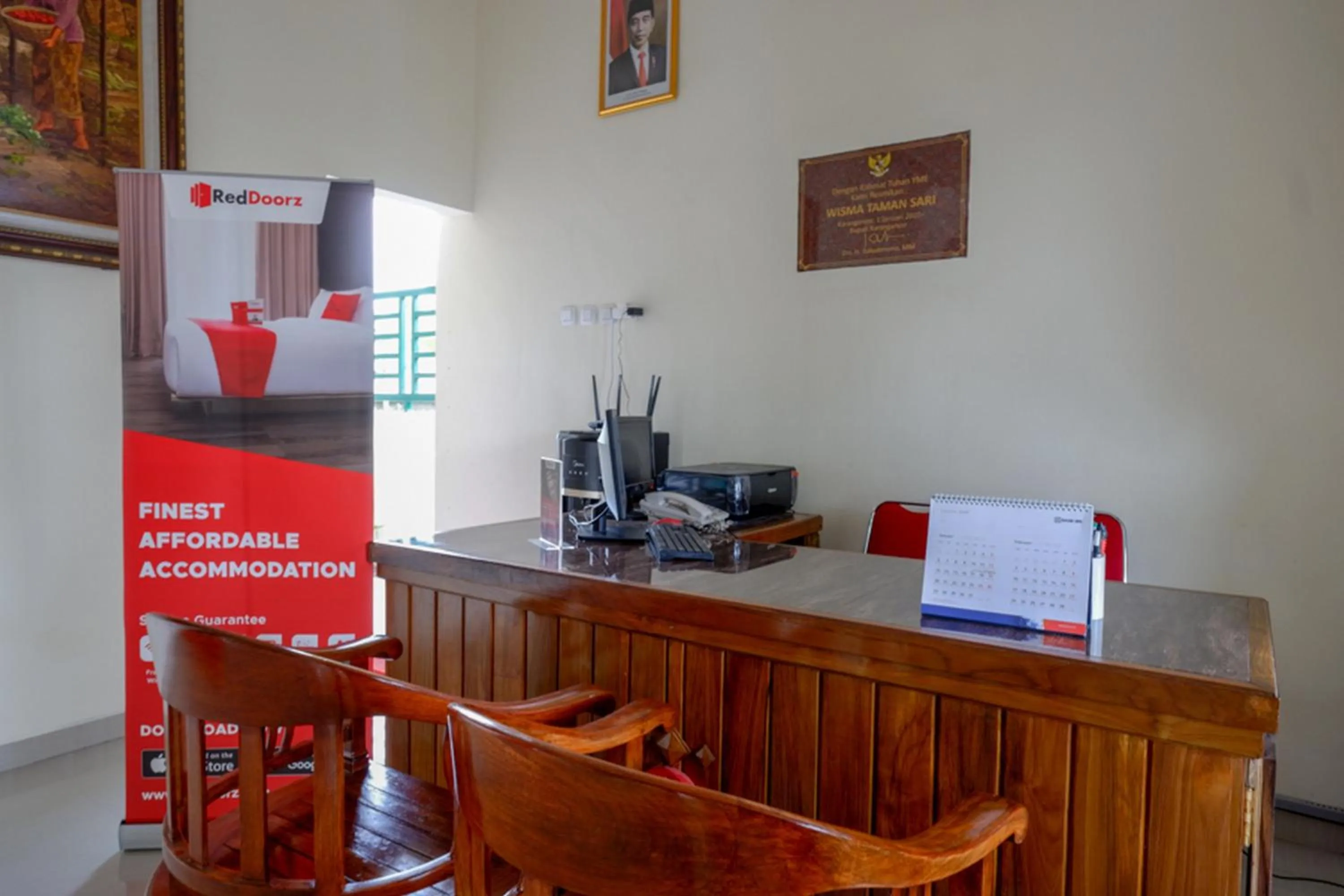 RedDoorz near Stadion 45 Karanganyar